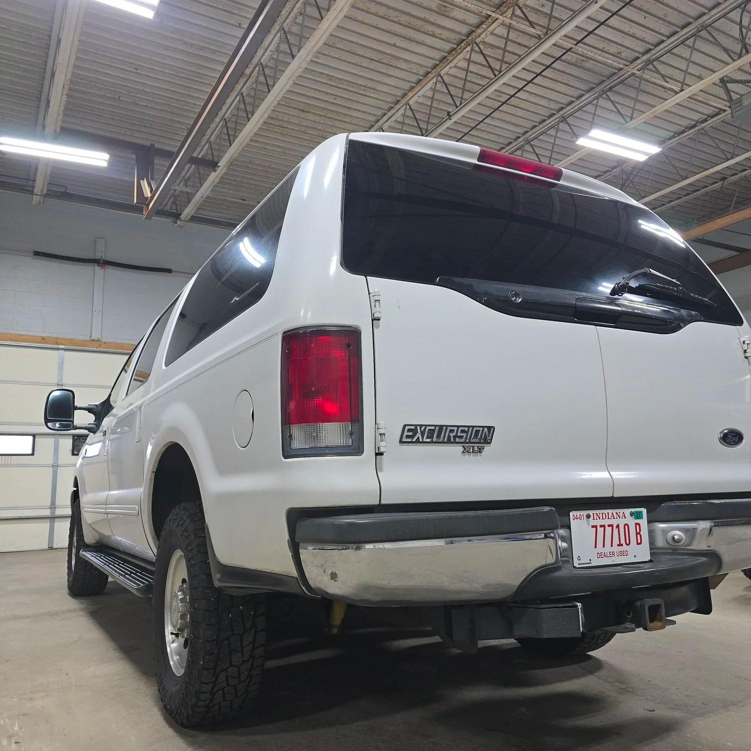 2000 Ford Excursion XLT
