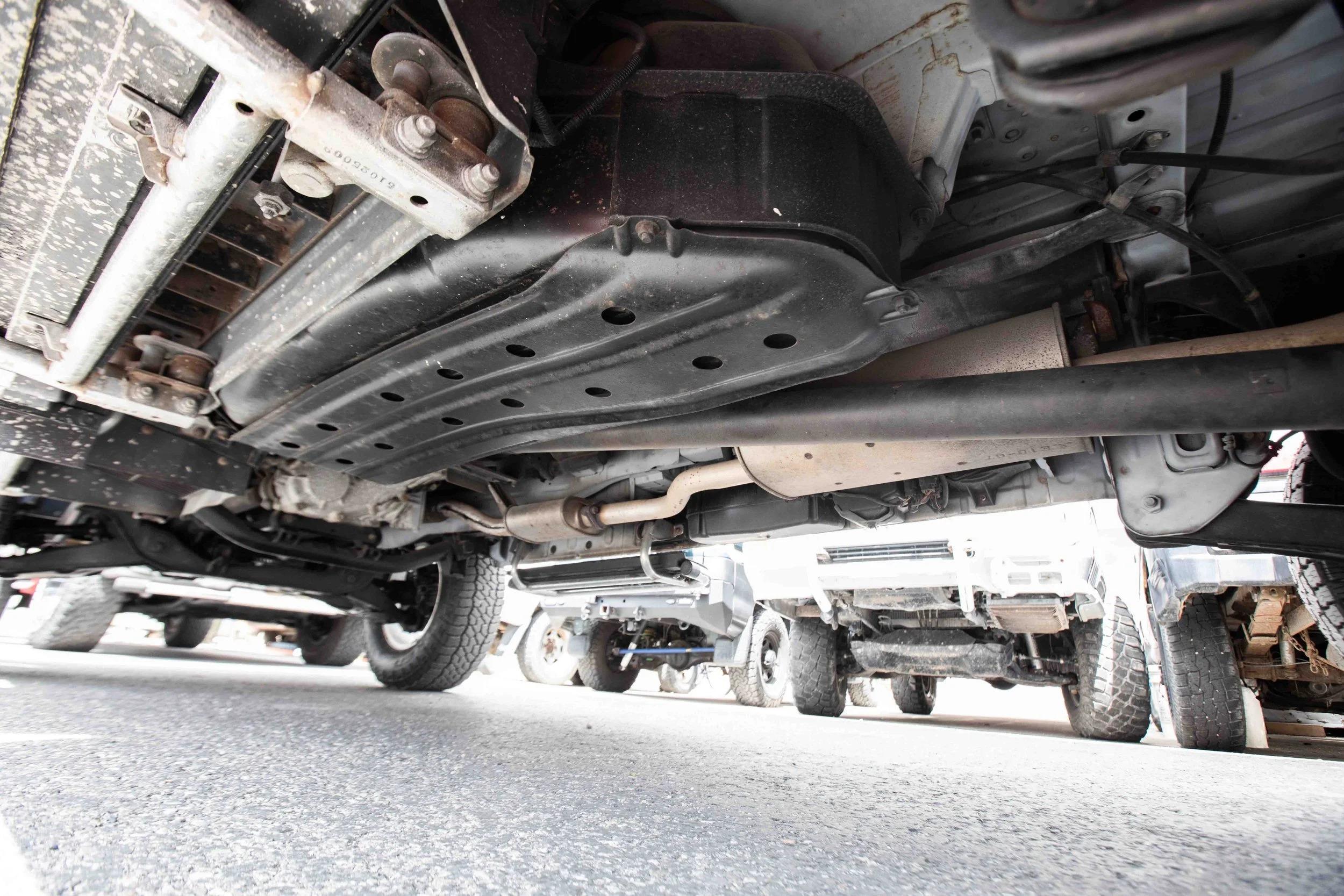 1998 Mitsubishi Delica L400 Space Gear XR Active Field