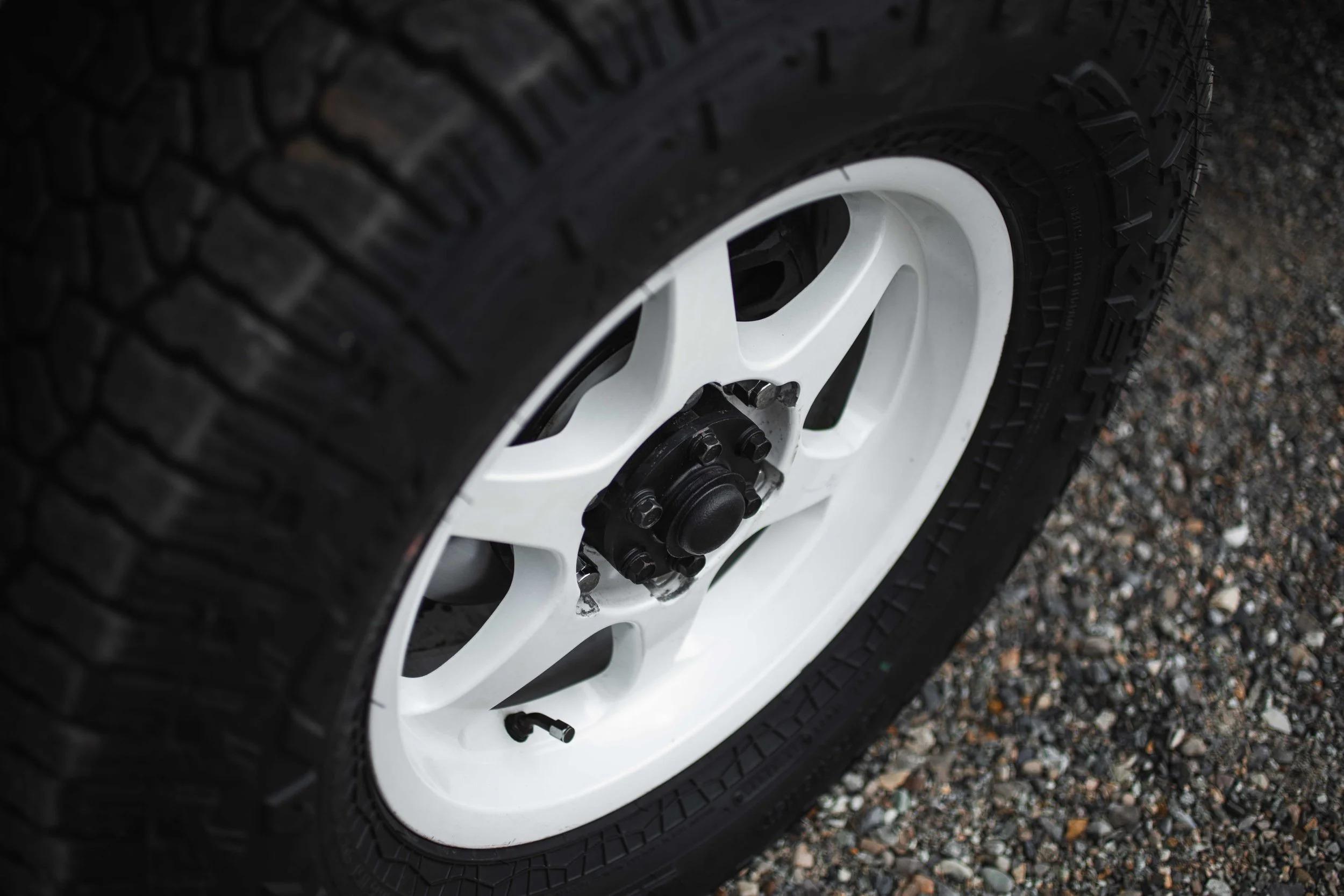 1998 Mitsubishi Delica L400 Space Gear XR Active Field