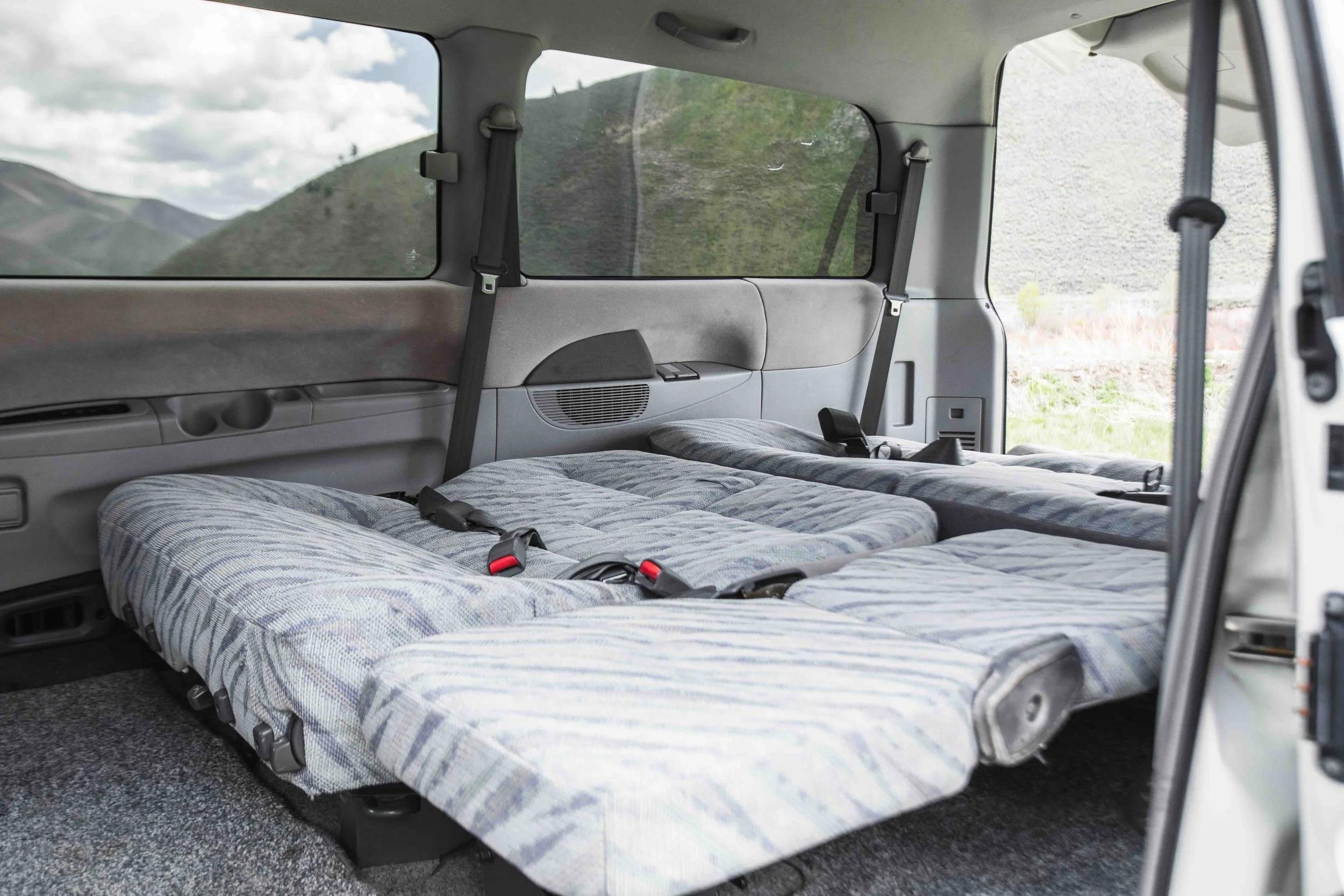 1998 Mitsubishi Delica L400 Space Gear XR Active Field