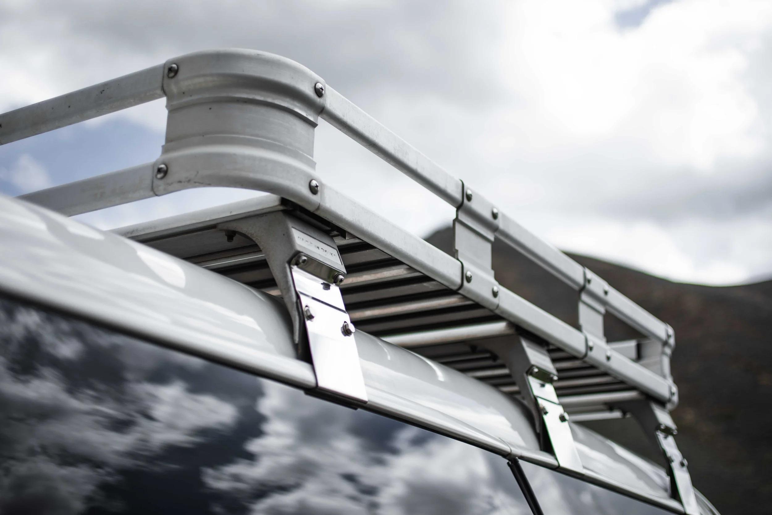 1998 Mitsubishi Delica L400 Space Gear XR Active Field