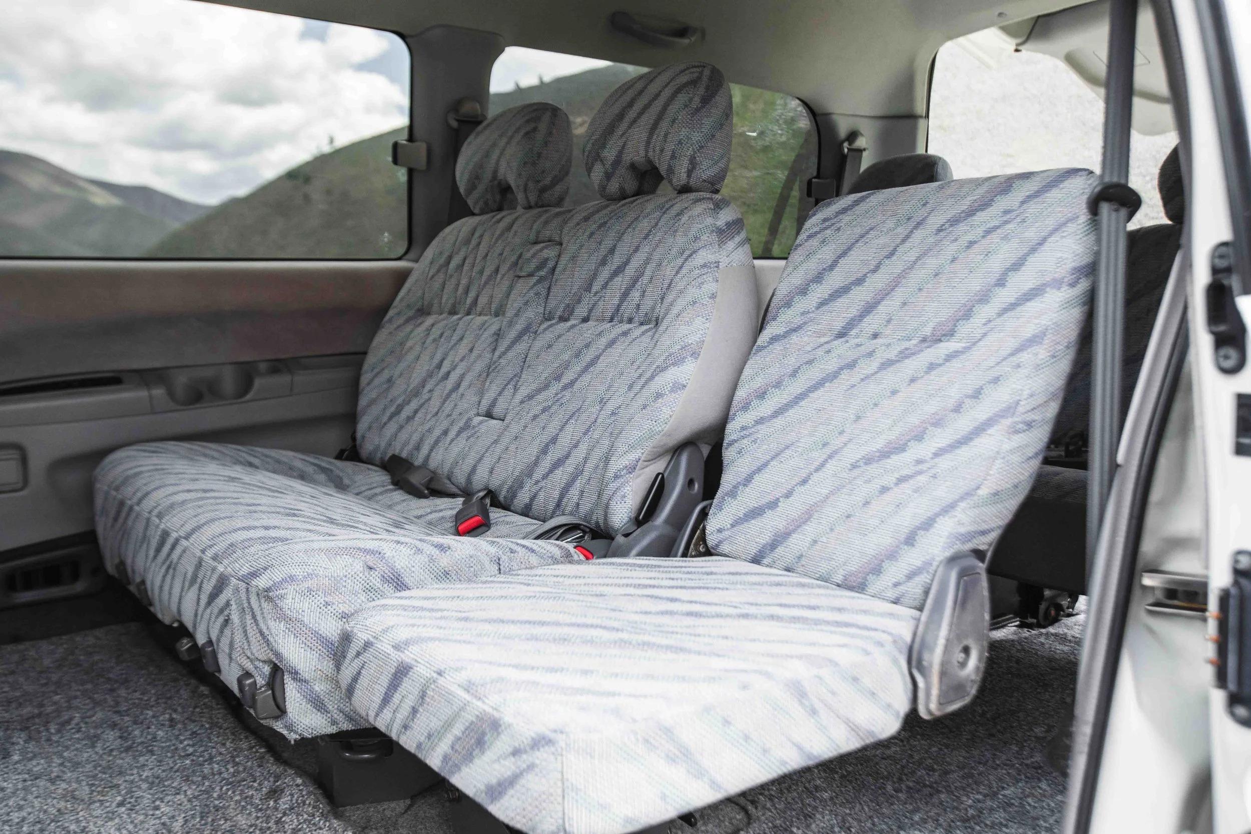 1998 Mitsubishi Delica L400 Space Gear XR Active Field