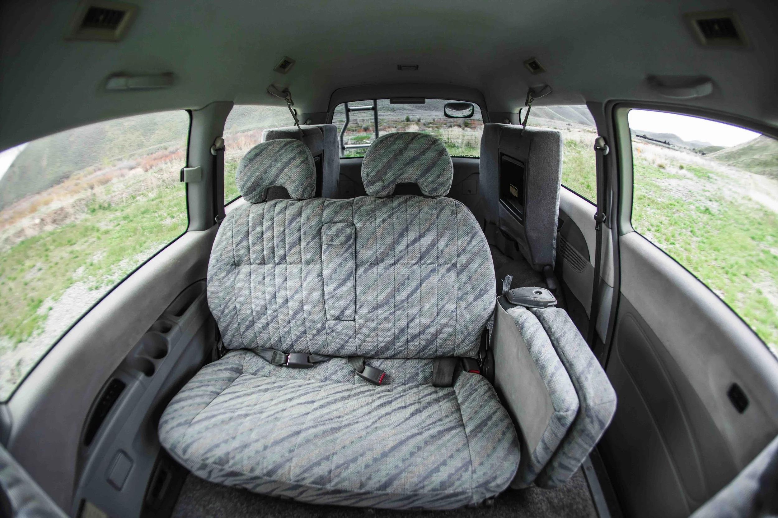 1998 Mitsubishi Delica L400 Space Gear XR Active Field