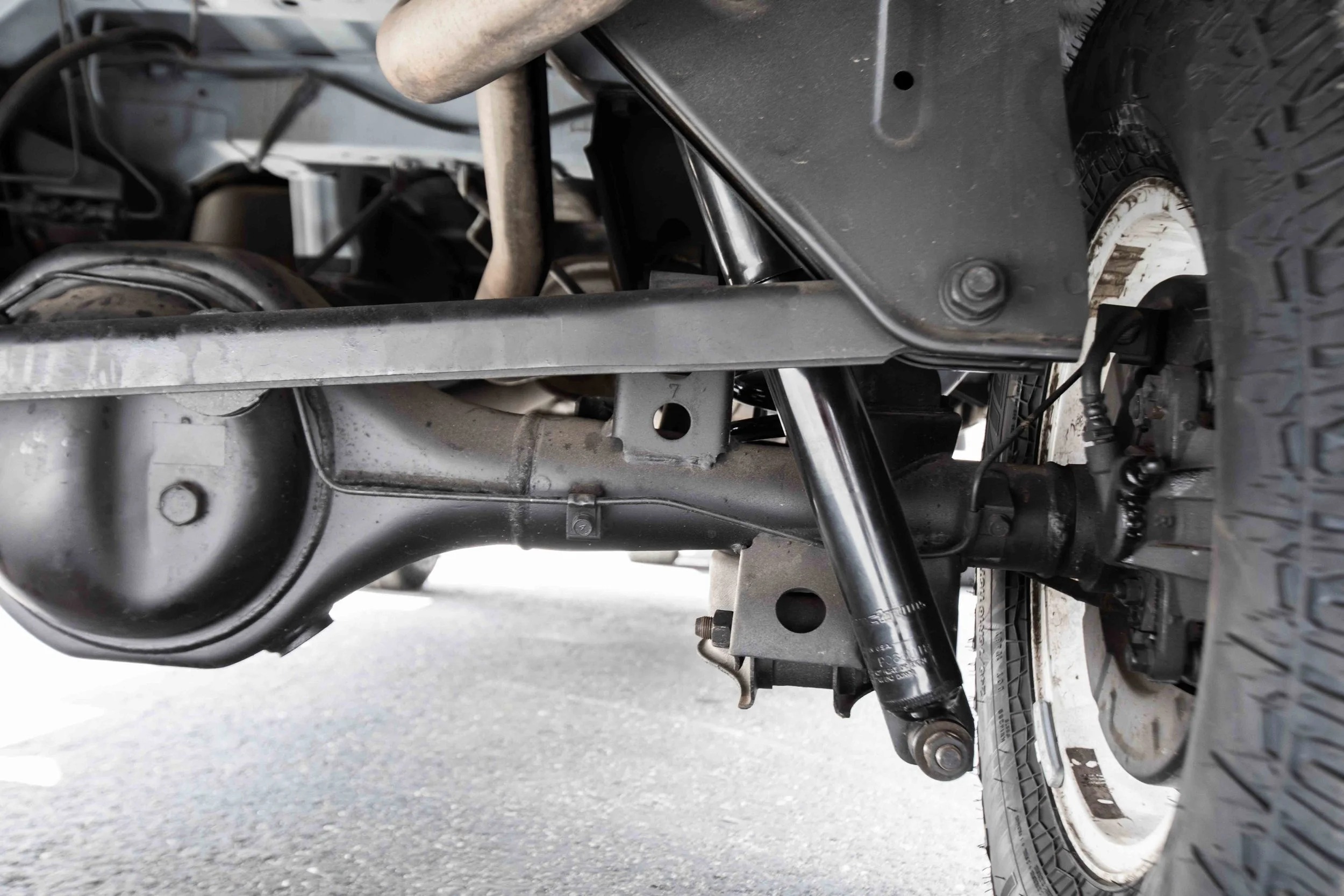 1998 Mitsubishi Delica L400 Space Gear XR Active Field