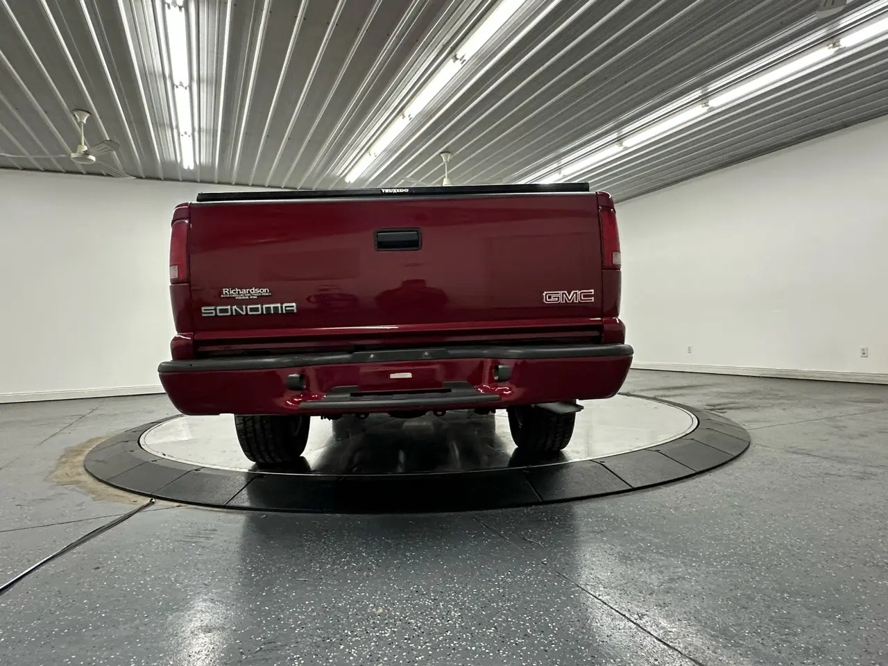 2003 GMC Sonoma SL 2WD