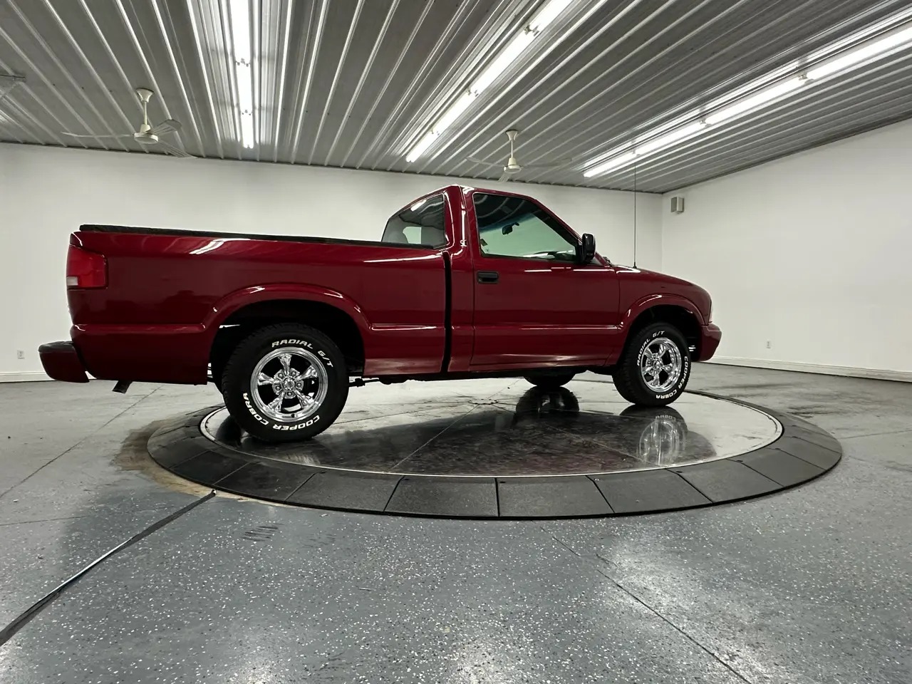 2003 GMC Sonoma SL 2WD