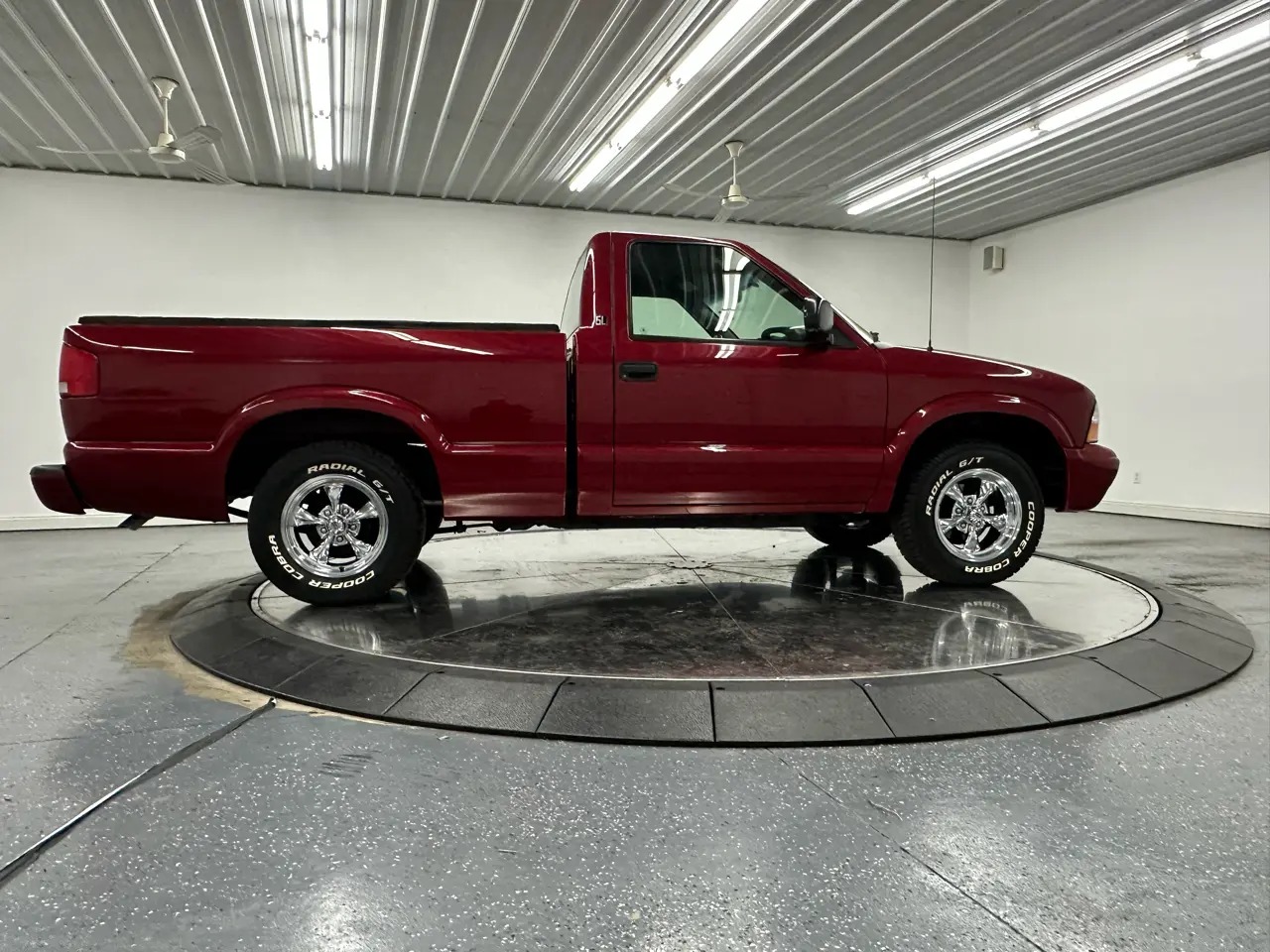 2003 GMC Sonoma SL 2WD