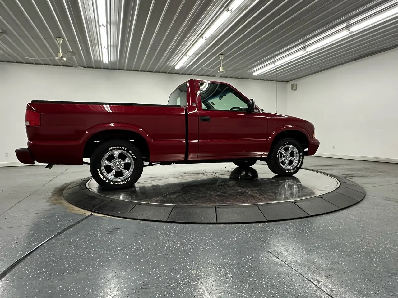 2003 GMC Sonoma SL 2WD