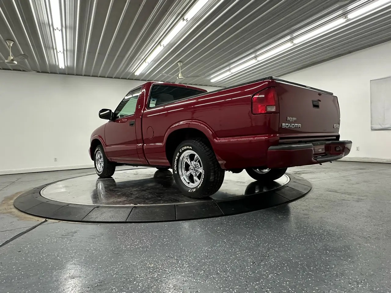 2003 GMC Sonoma SL 2WD
