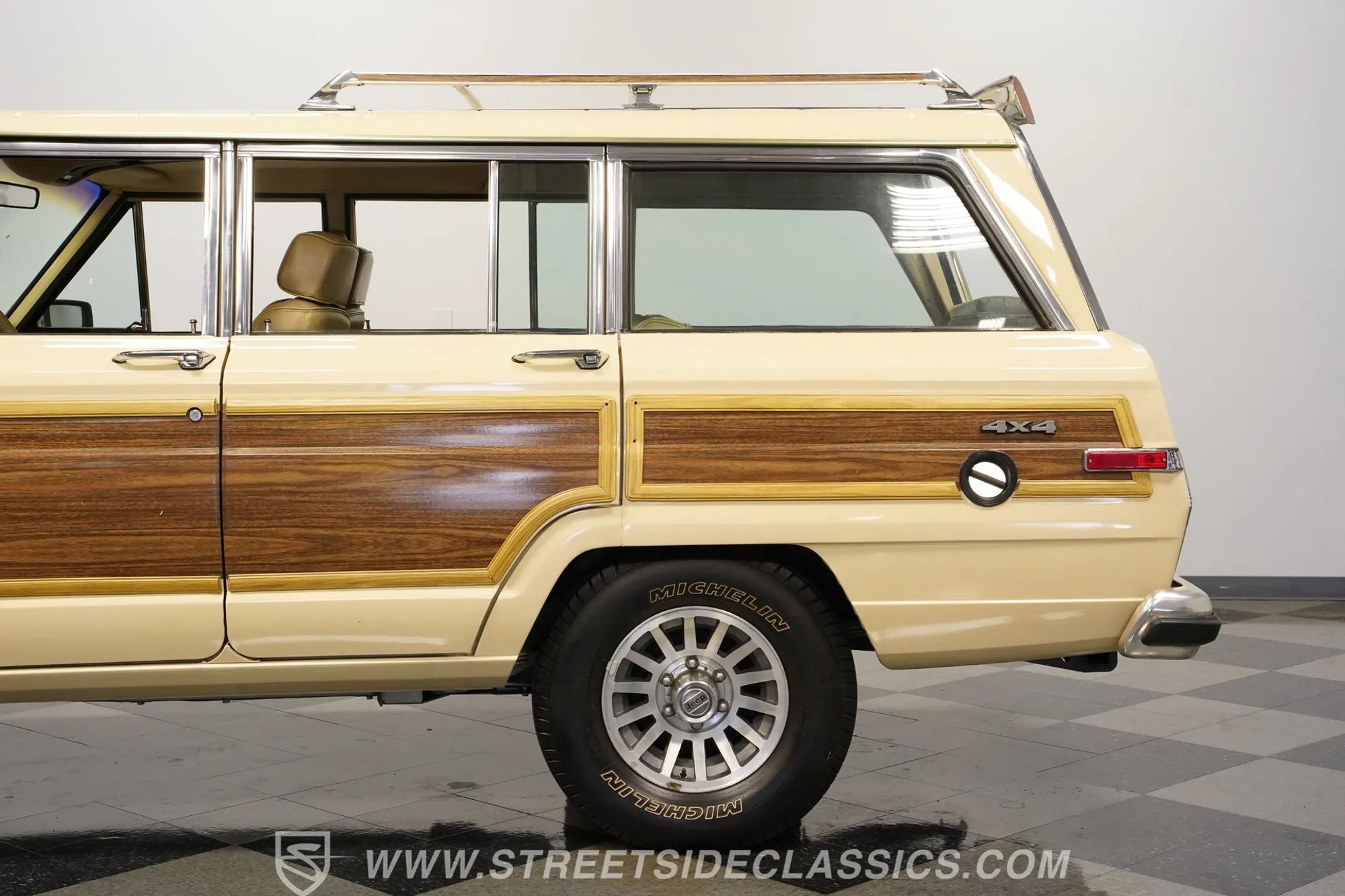 1989 Jeep Grand Wagoneer