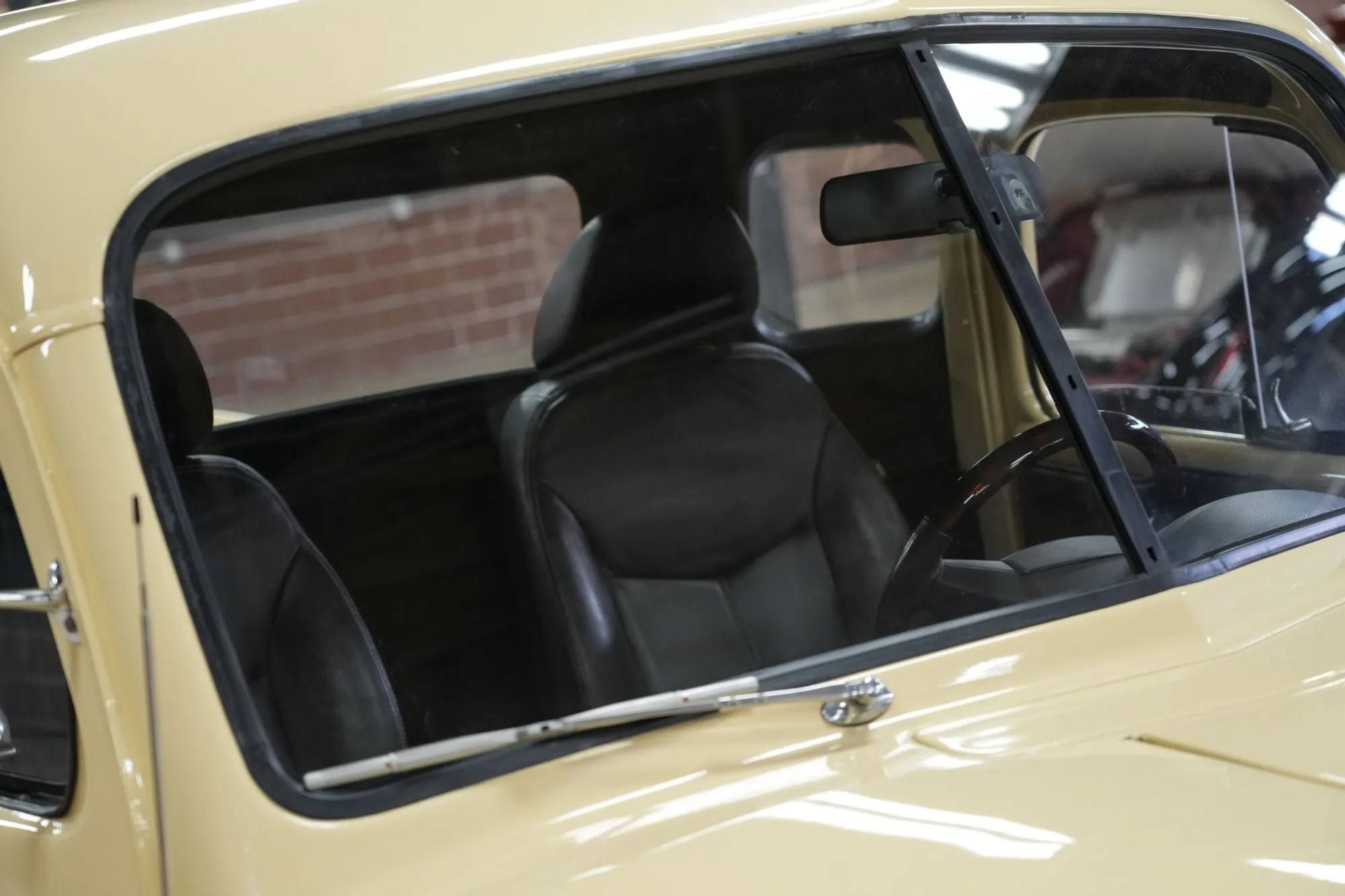 HEMI-Powered 1950 Dodge B-2