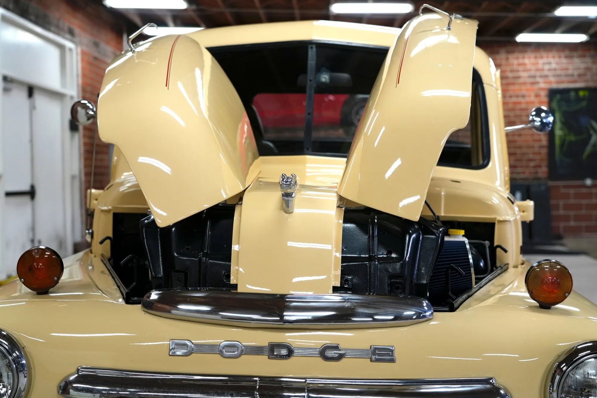 HEMI-Powered 1950 Dodge B-2