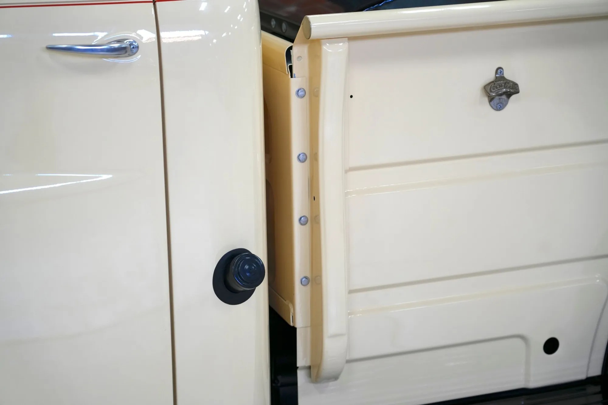 HEMI-Powered 1950 Dodge B-2