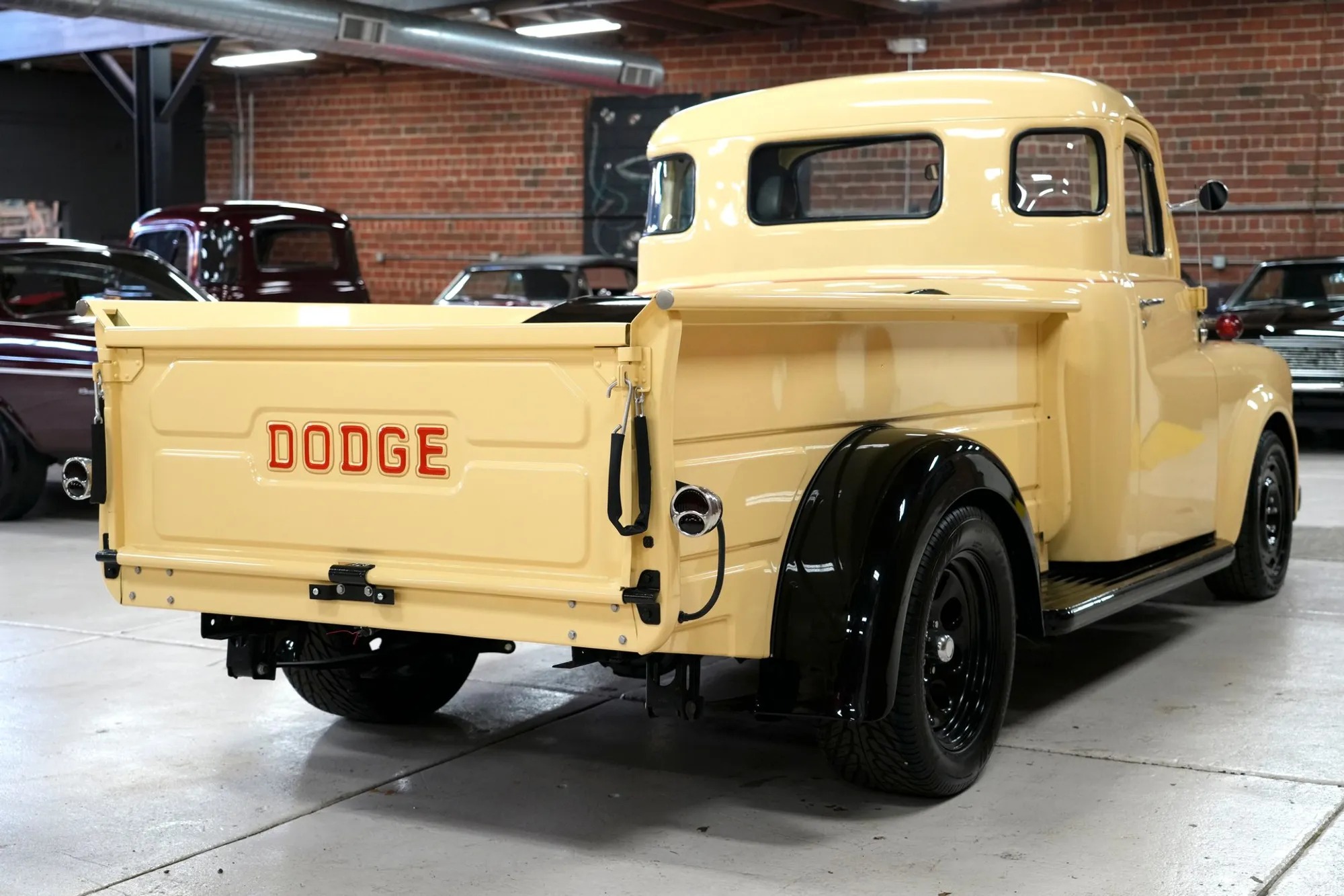 HEMI-Powered 1950 Dodge B-2