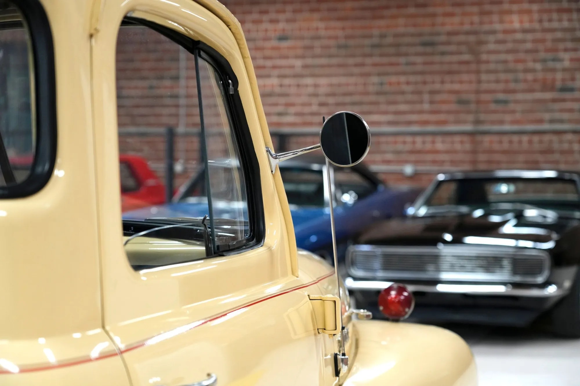 HEMI-Powered 1950 Dodge B-2