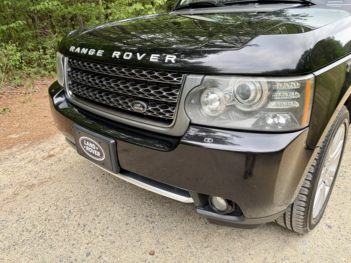 2011 Land Rover Range Rover HSE Luxury