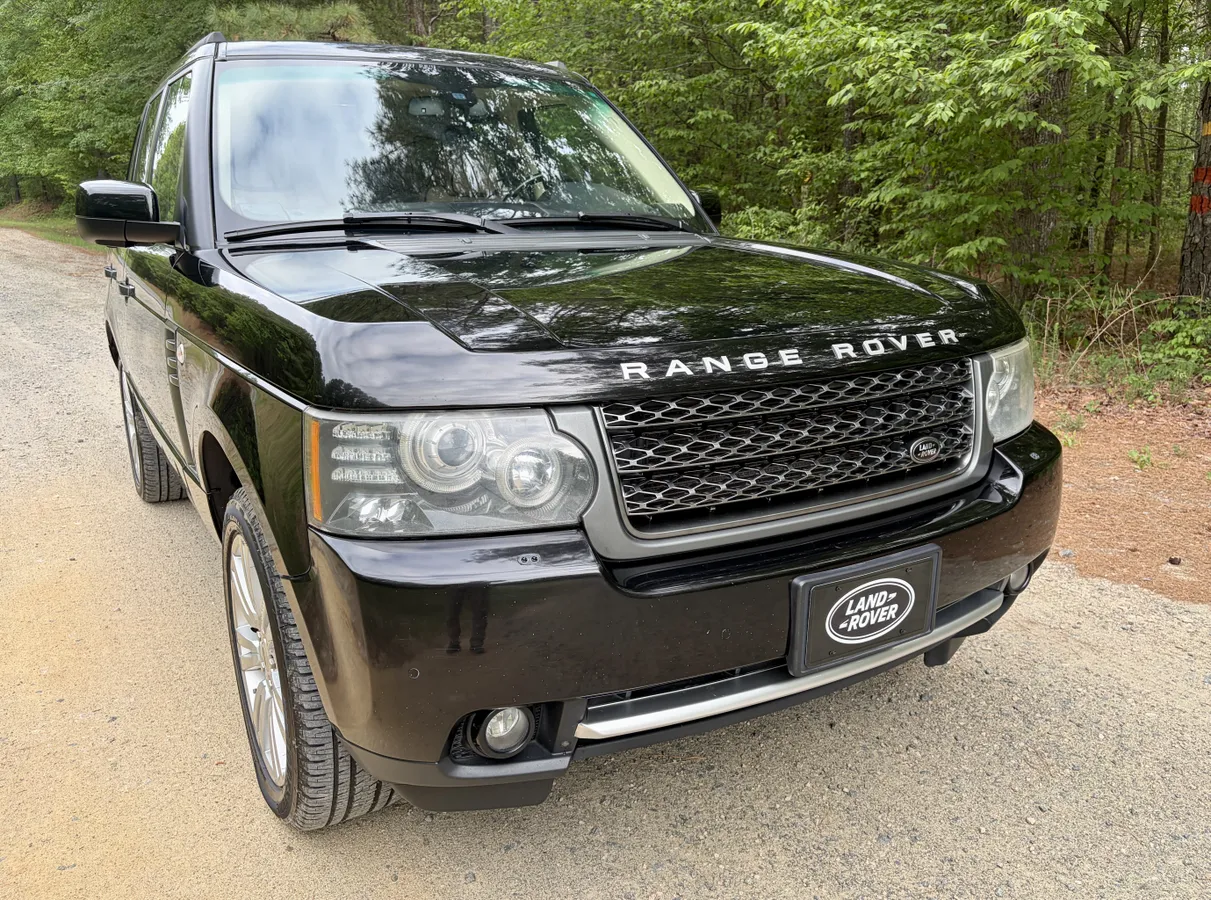 2011 Land Rover Range Rover HSE Luxury