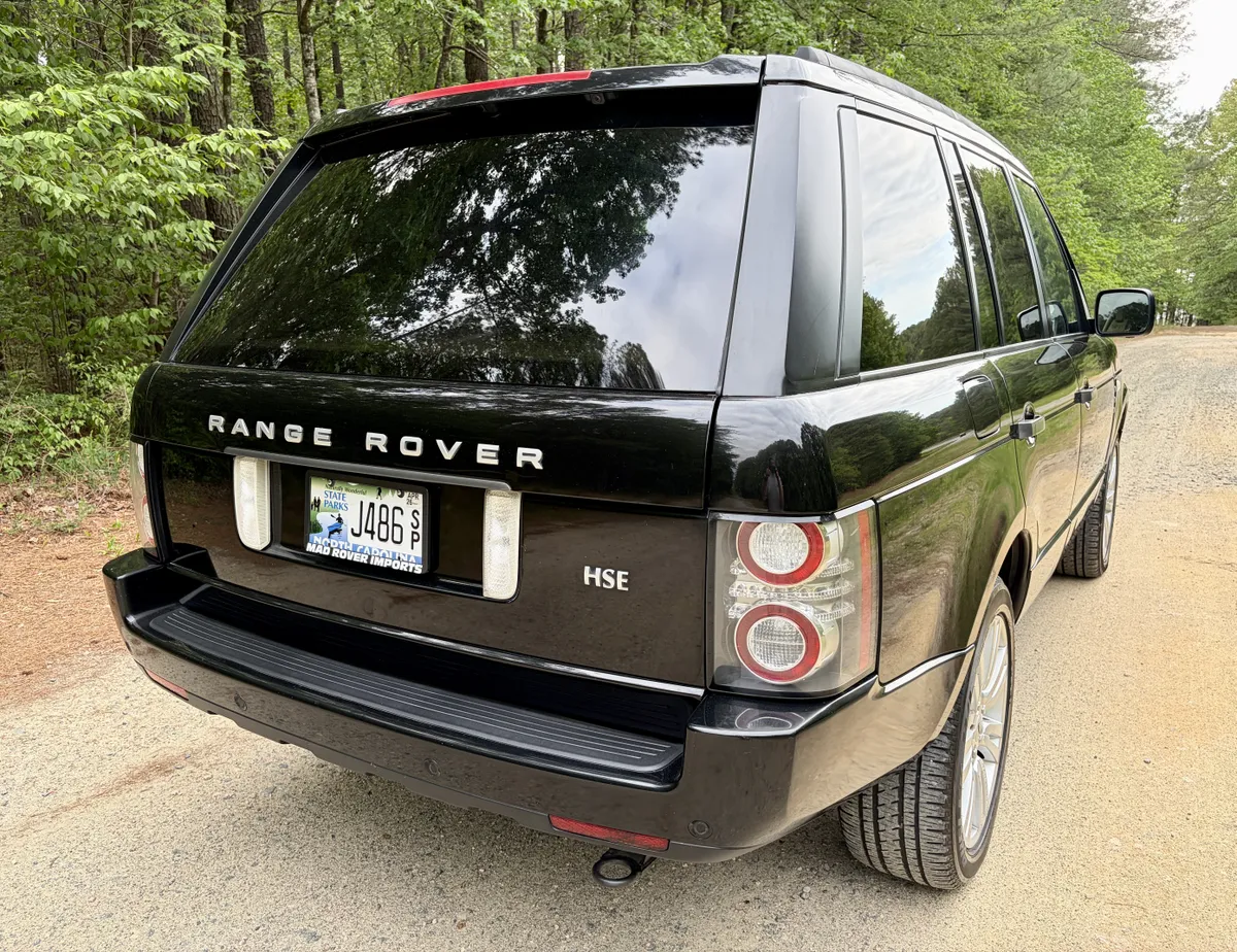 2011 Land Rover Range Rover HSE Luxury