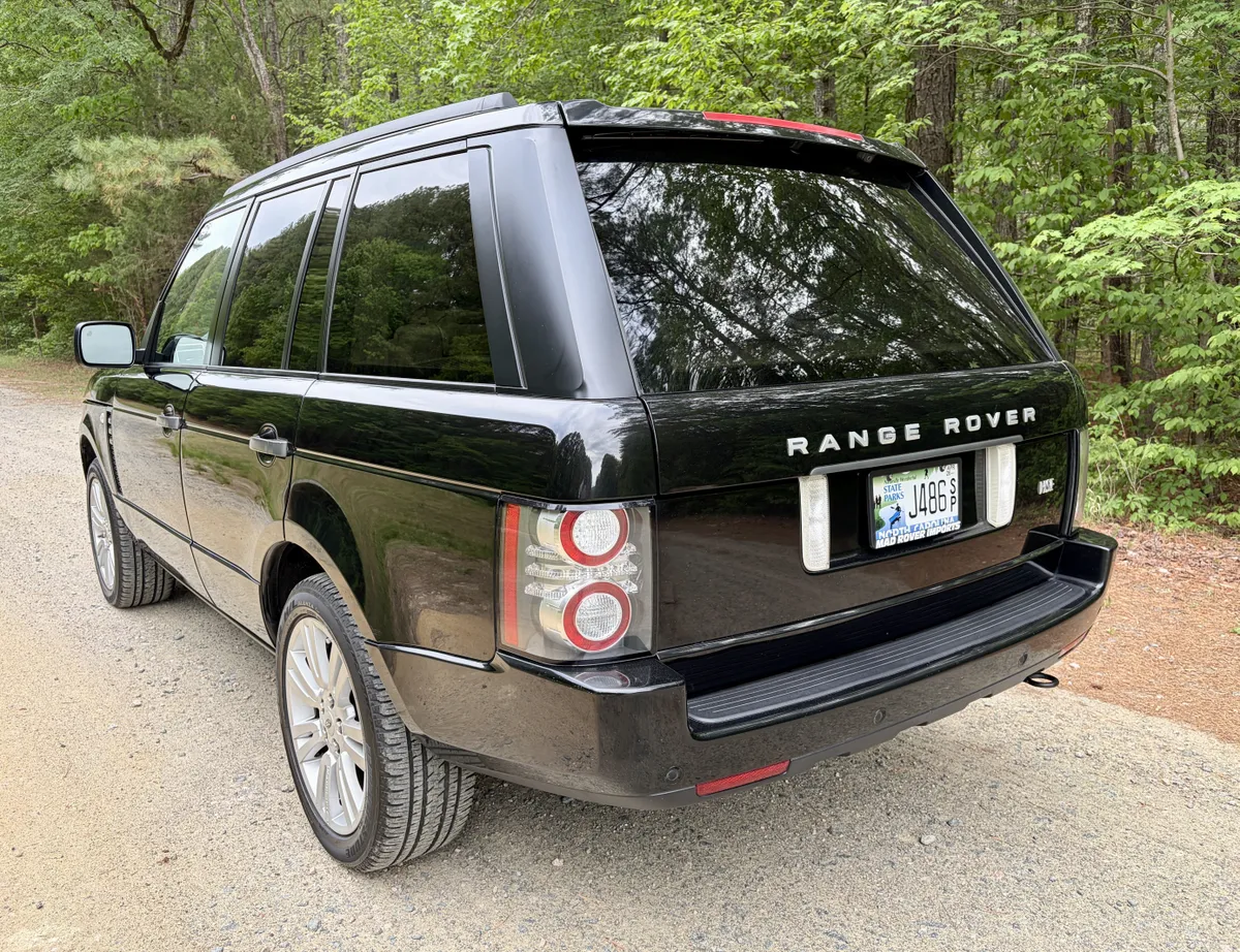 2011 Land Rover Range Rover HSE Luxury