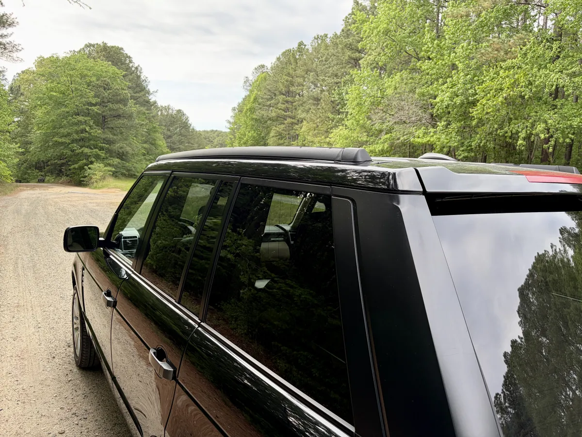 2011 Land Rover Range Rover HSE Luxury