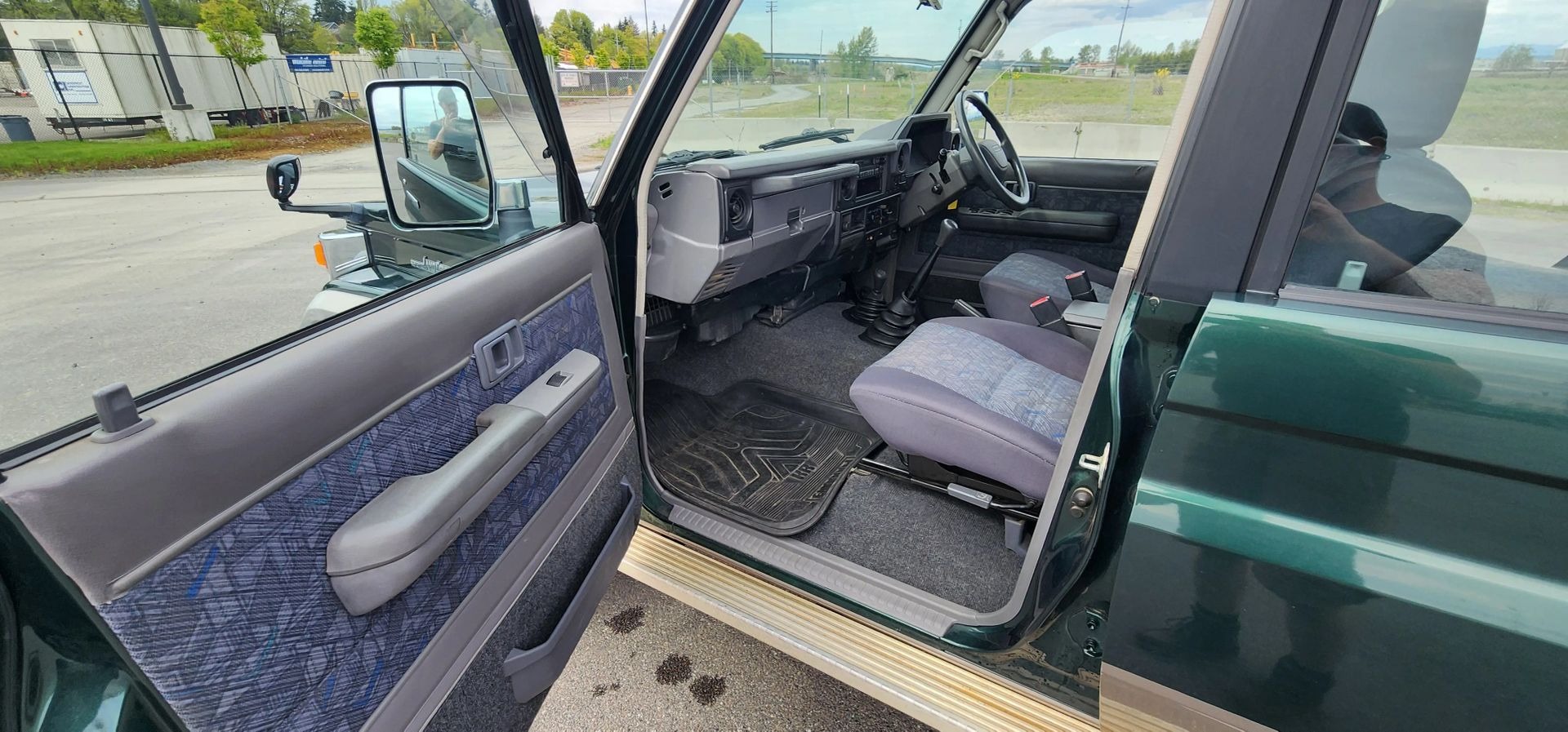 2000 Toyota Land Cruiser HZJ76