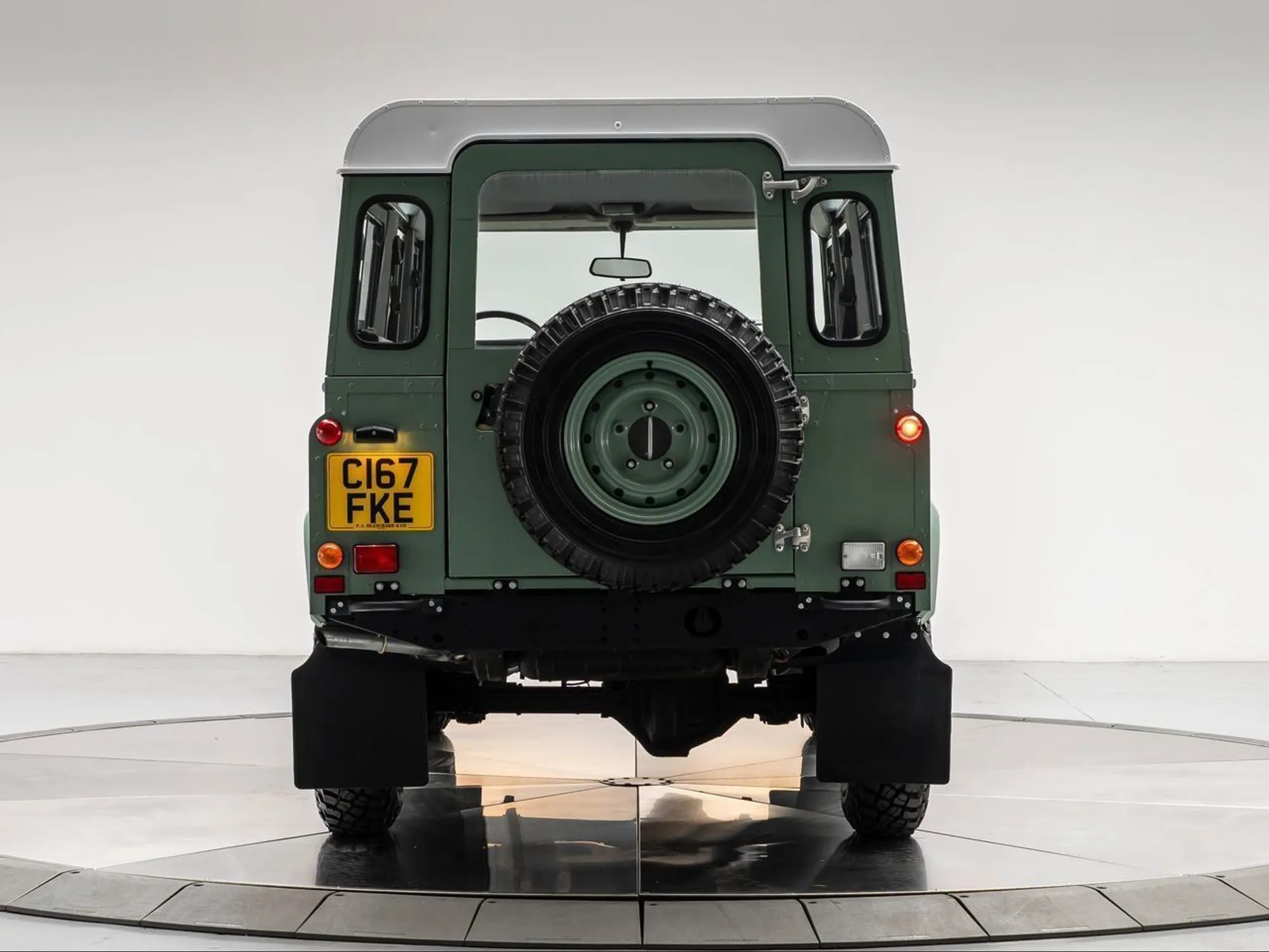 1986 Land Rover Defender 110 - 3