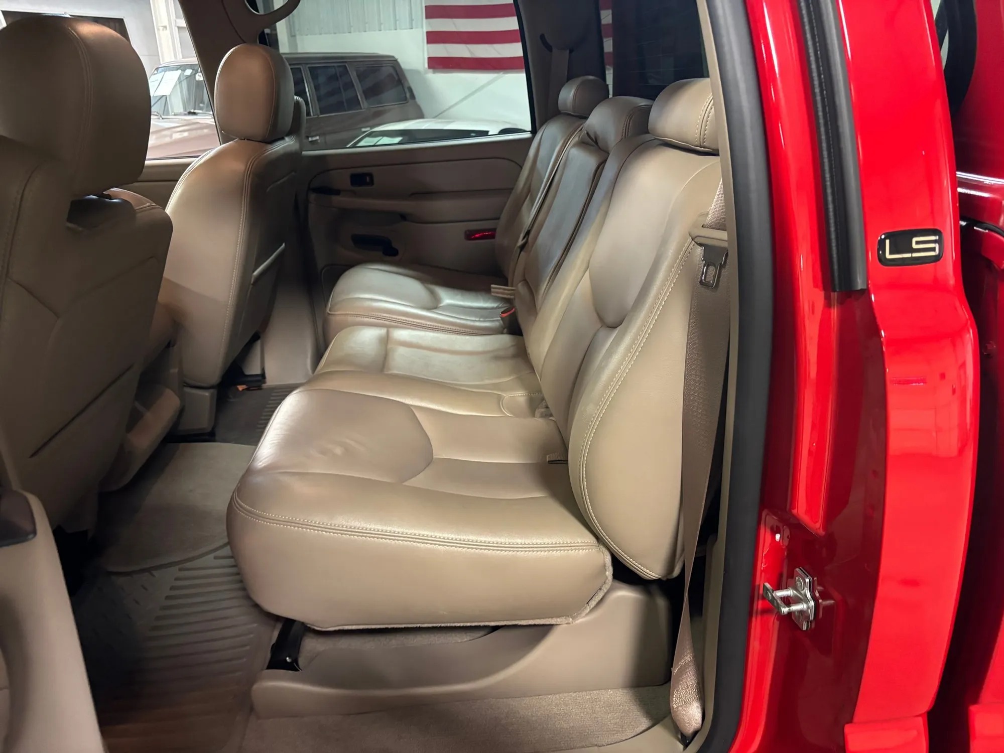 2004 Chevrolet 2500 Silverado LS