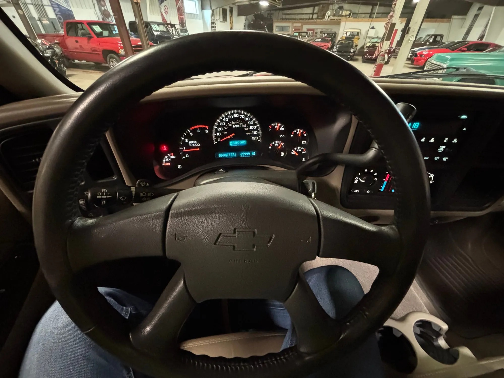 2004 Chevrolet 2500 Silverado LS