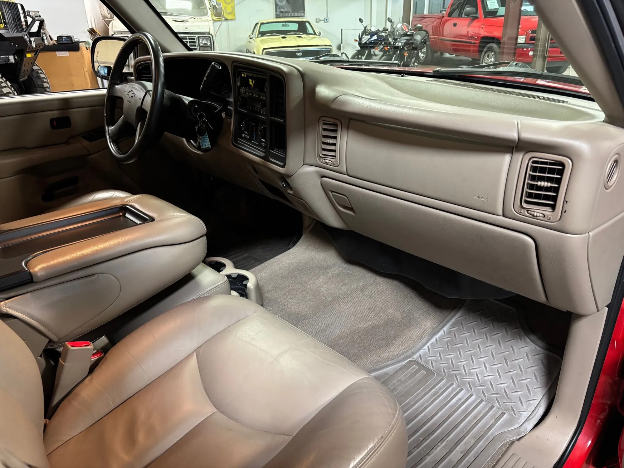 2004 Chevrolet 2500 Silverado LS