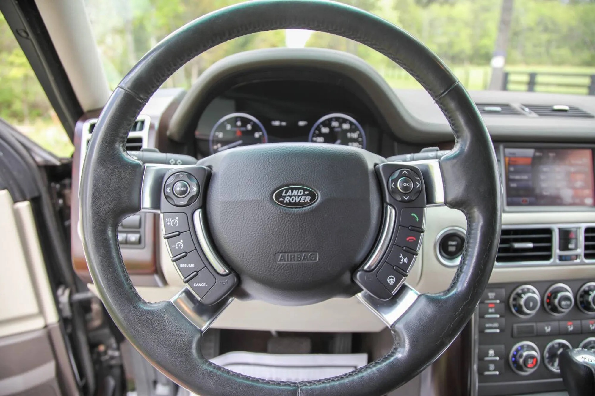 2010 Land Rover Range Rover HSE LUX