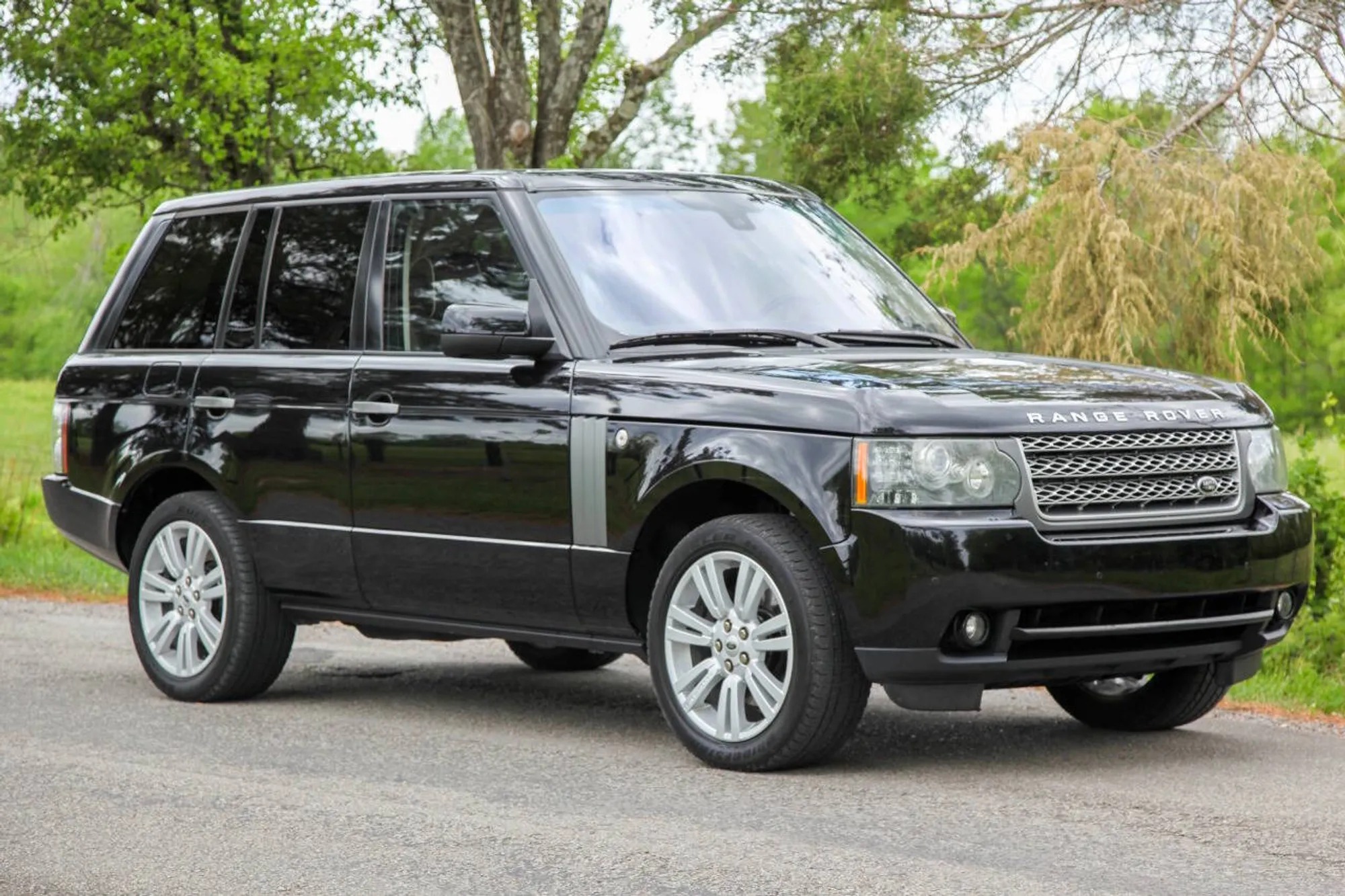 2010 Land Rover Range Rover HSE LUX - 2