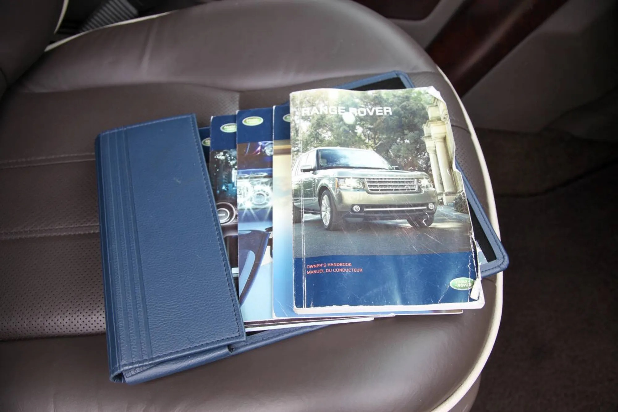 2010 Land Rover Range Rover HSE LUX