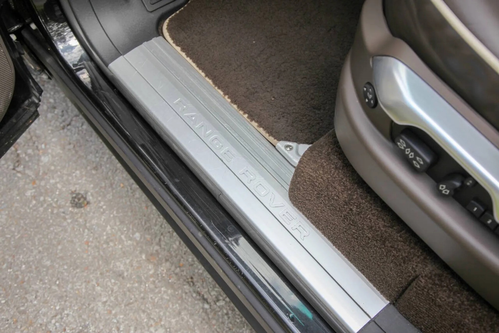 2010 Land Rover Range Rover HSE LUX