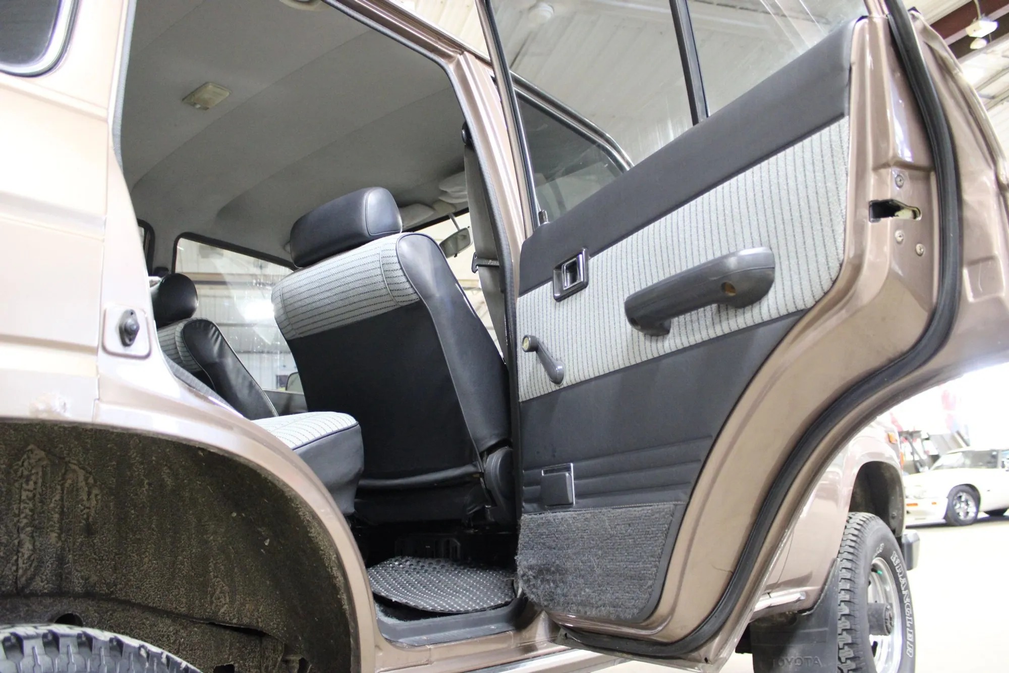 1987 Toyota Land Cruiser FJ60
