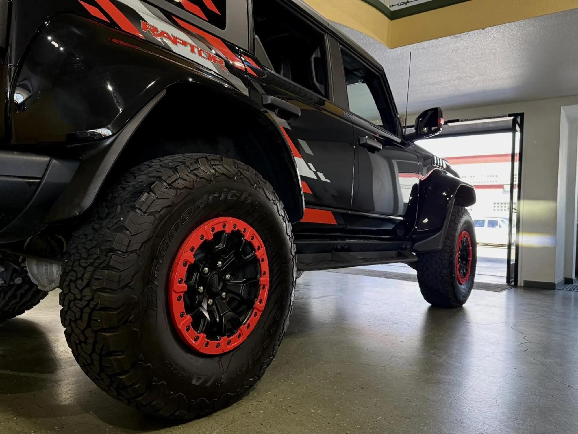 2024 Ford Bronco Raptor - 4