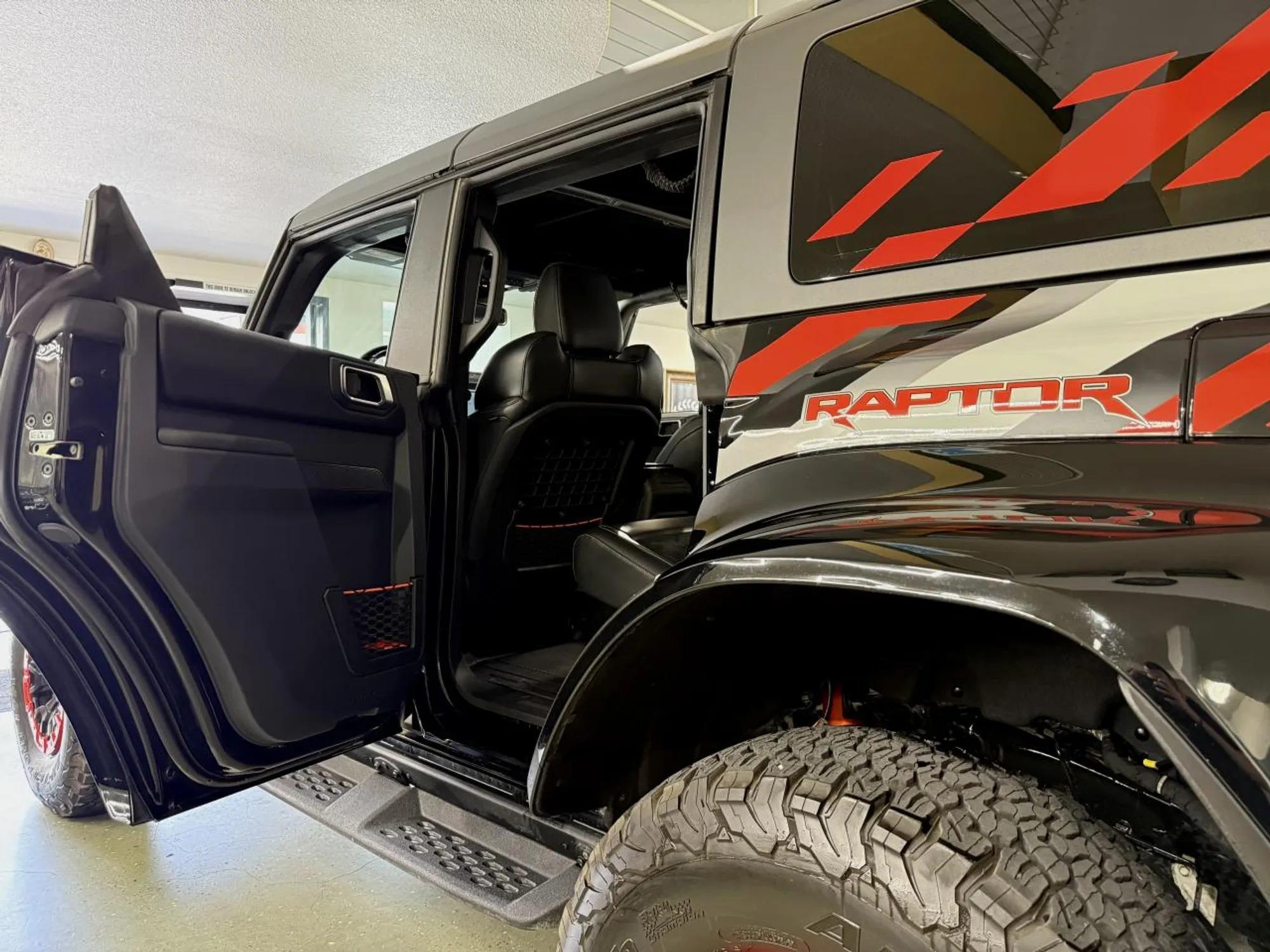 2024 Ford Bronco Raptor - 5