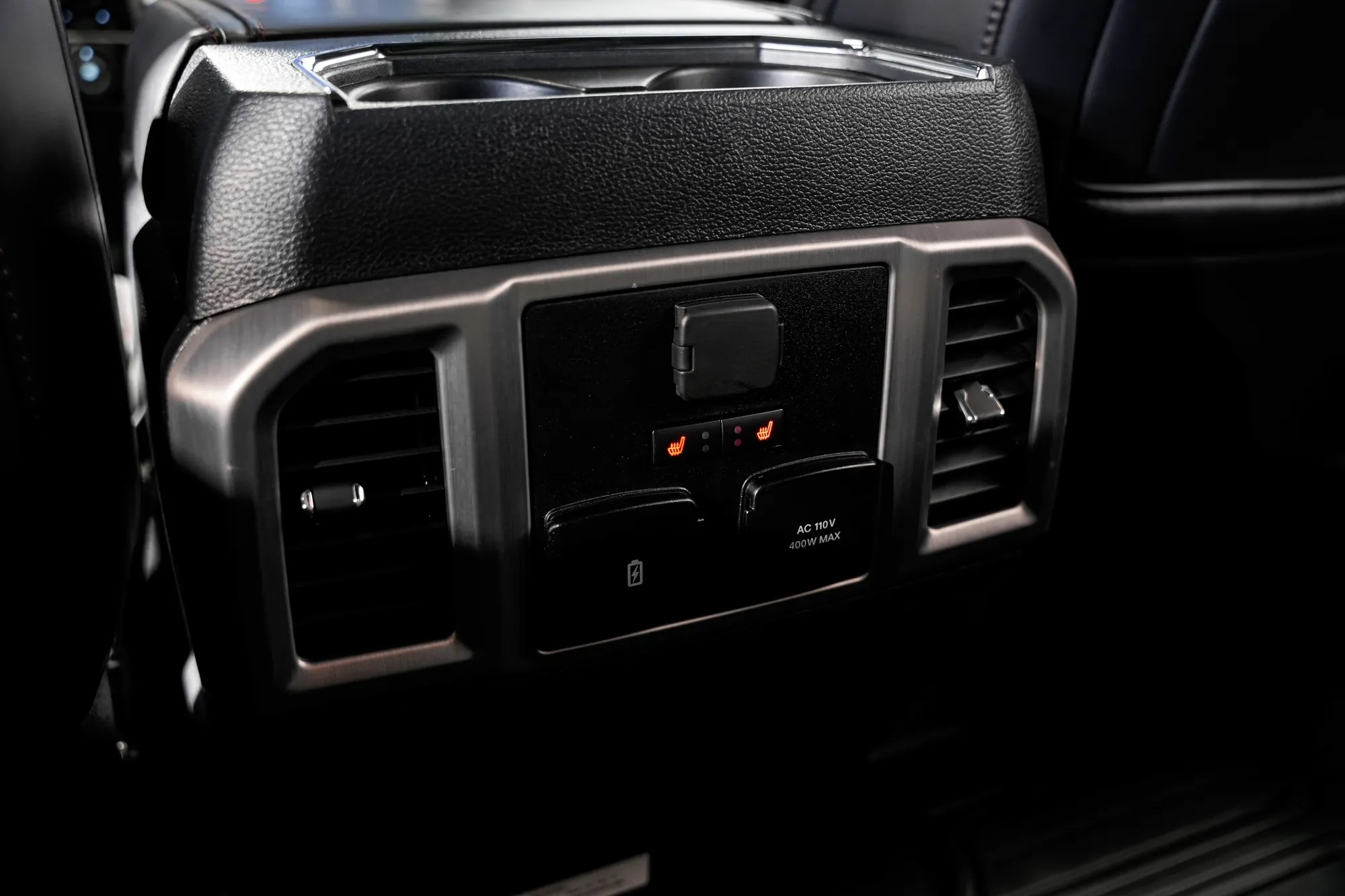 2022 Ford Super Duty F-350 Platinum