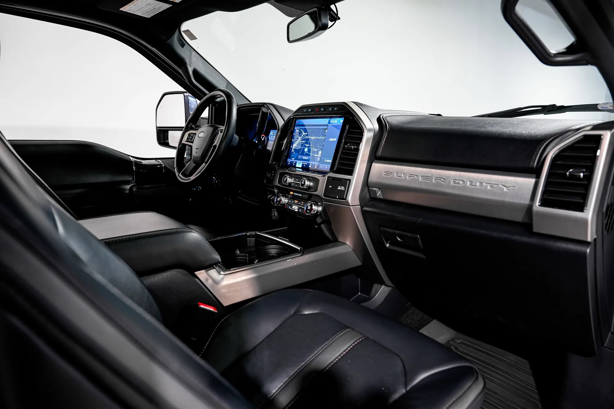 2022 Ford Super Duty F-350 Platinum