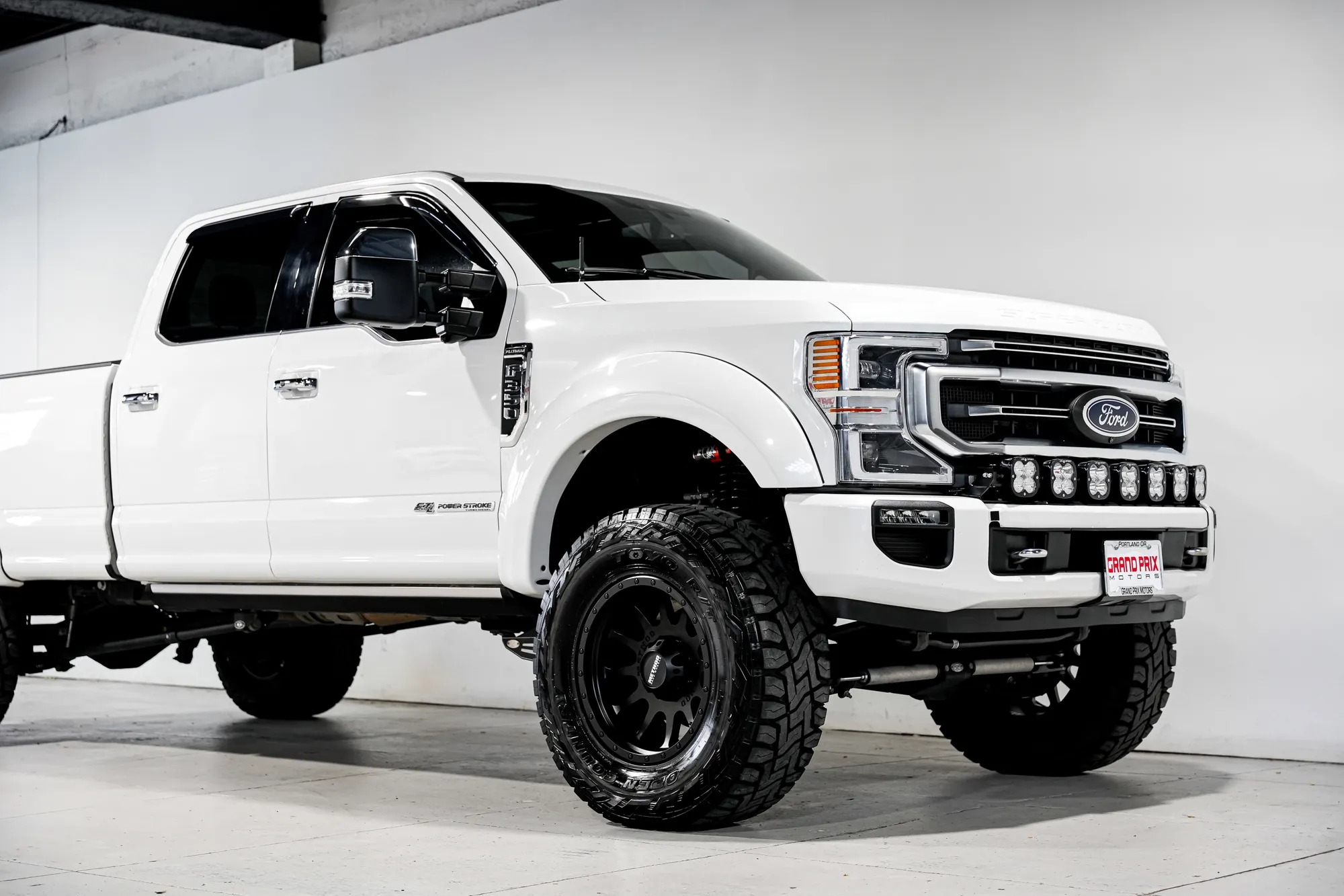 2022 Ford Super Duty F-350 Platinum