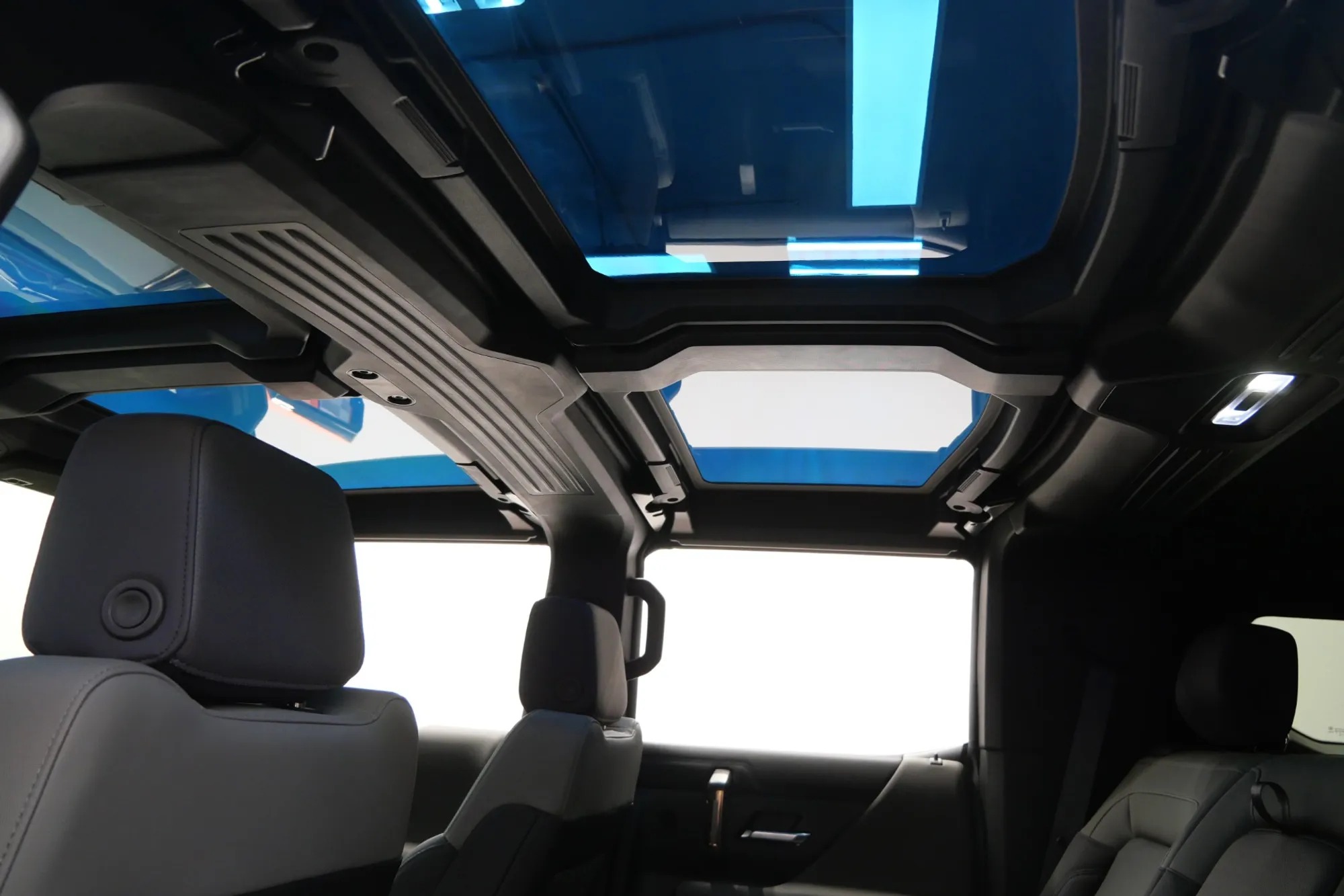 2024 GMC HUMMER EV