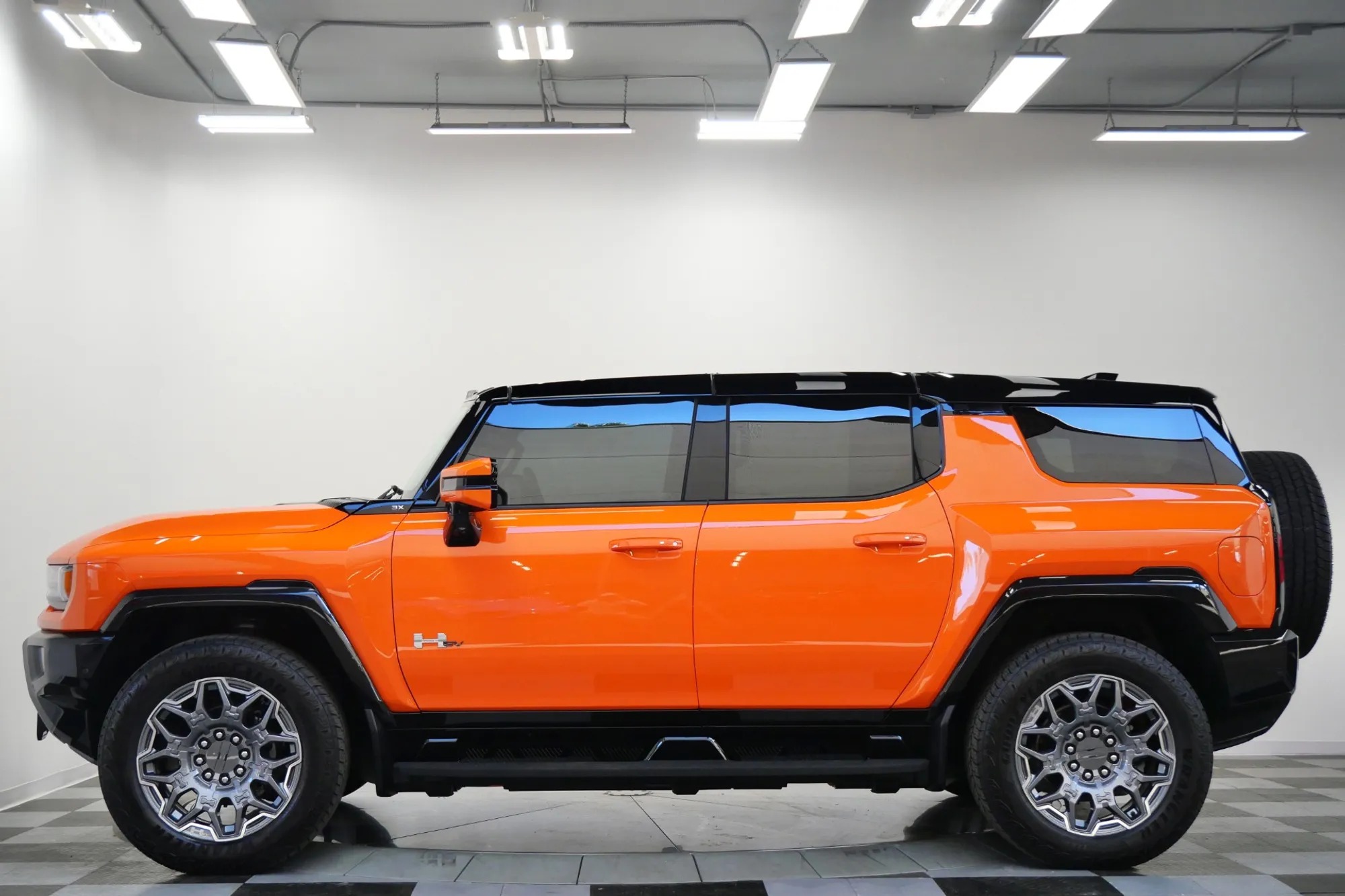 2024 GMC HUMMER EV