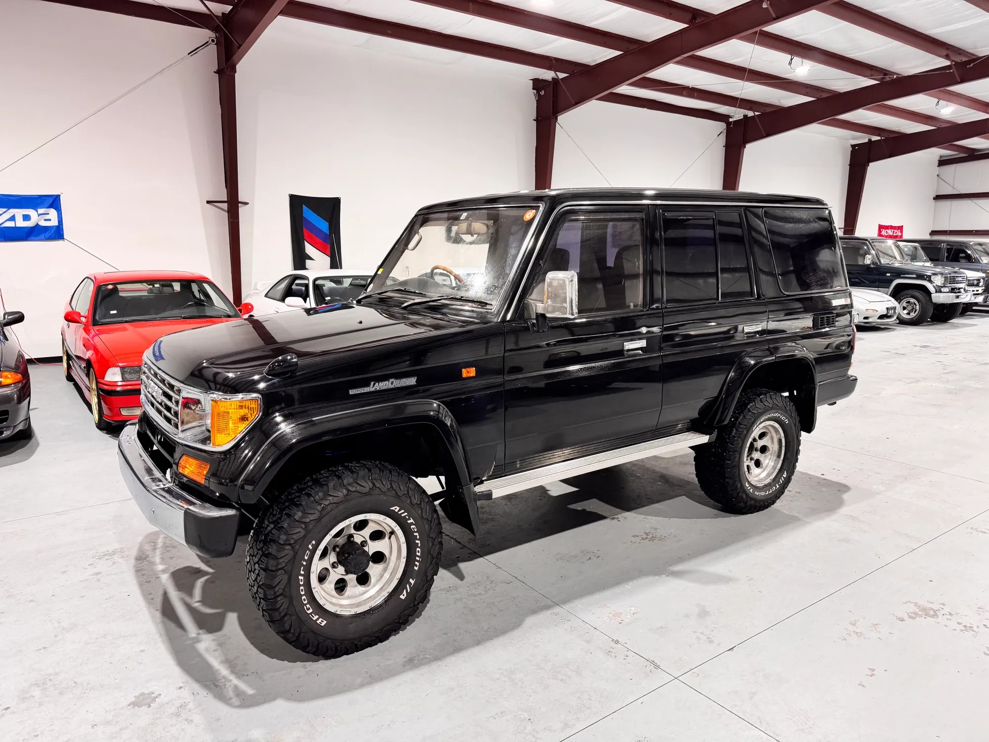  Toyota Land Cruiser