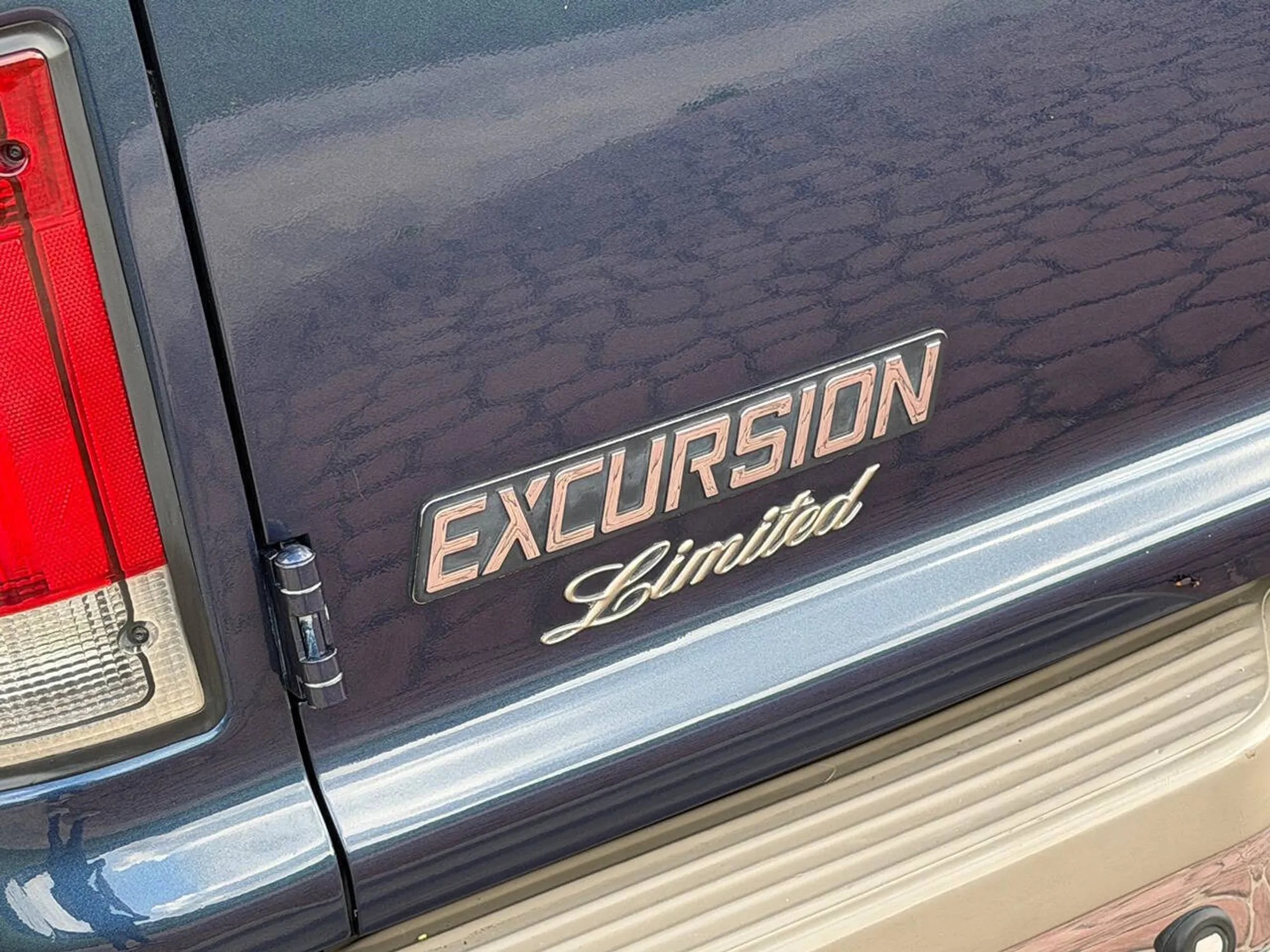2002 Ford Excursion Limited