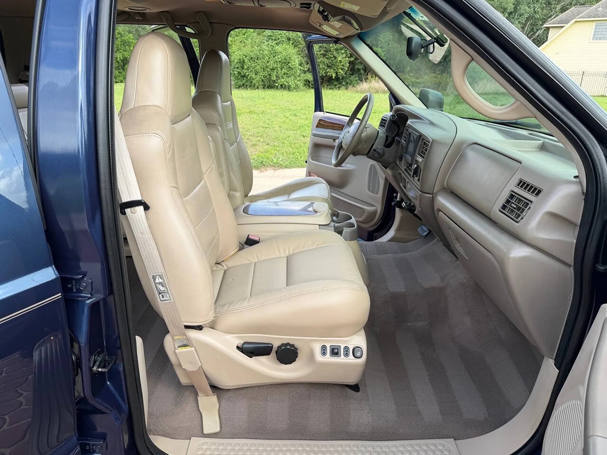 2002 Ford Excursion Limited