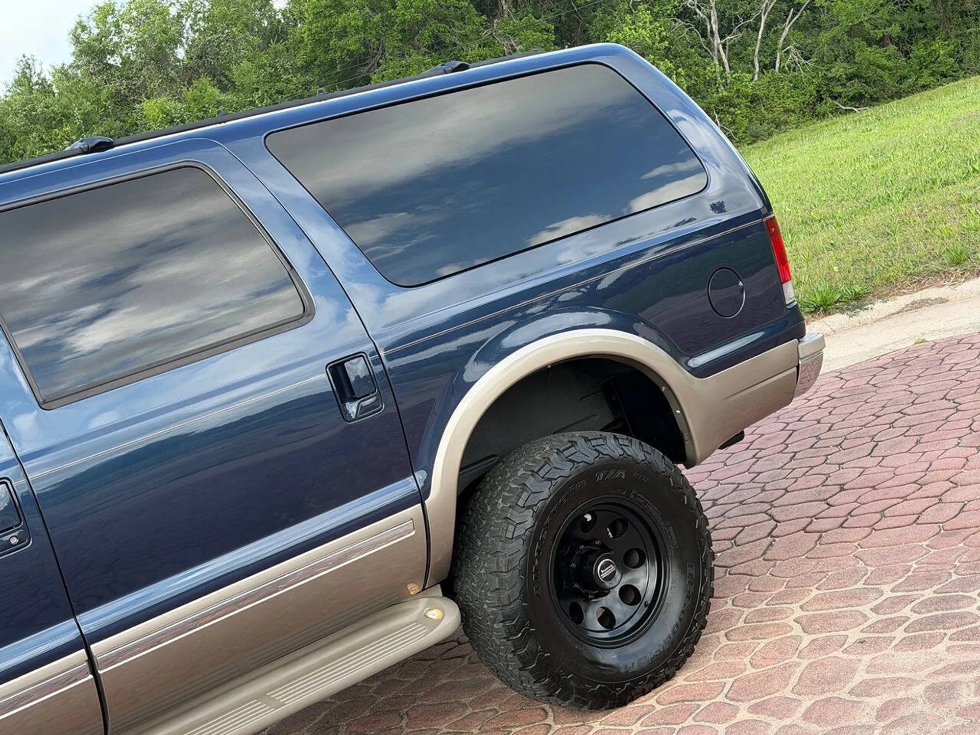 2002 Ford Excursion Limited