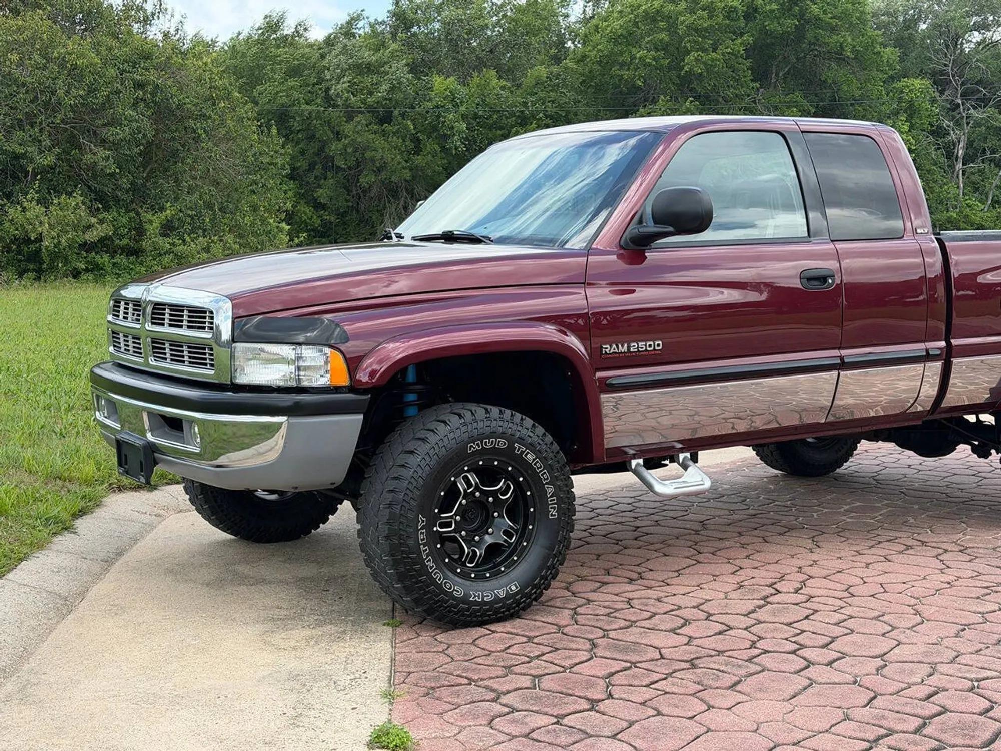 2000 Dodge Ram 2500 SLT Extended Cab