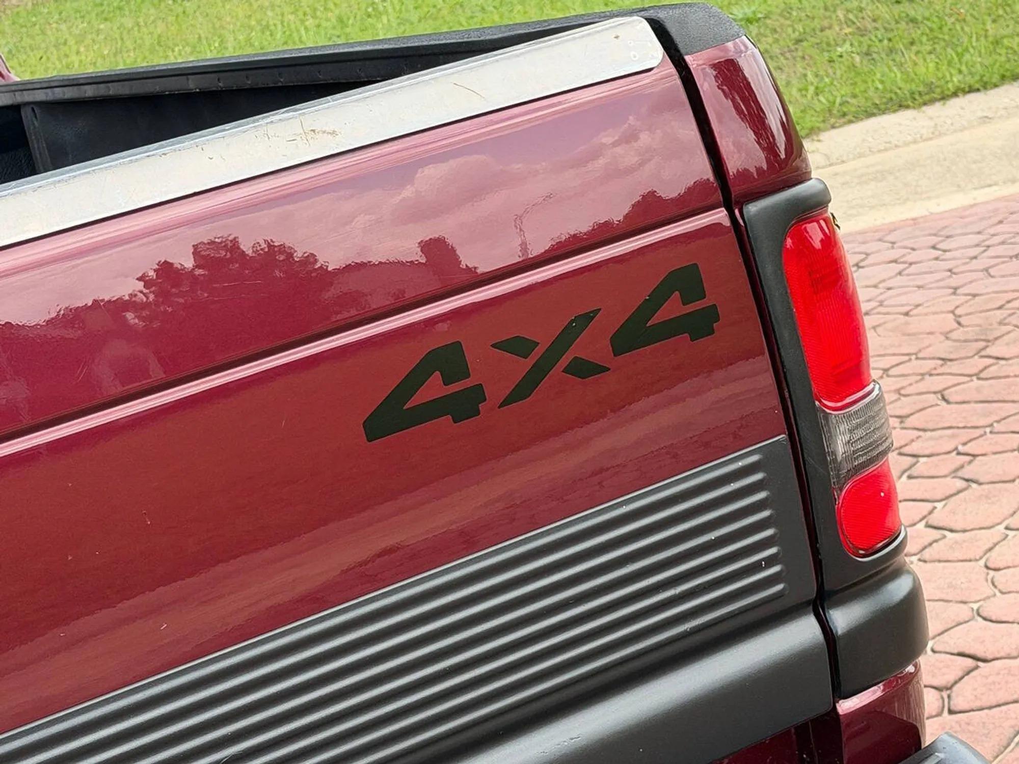 2000 Dodge Ram 2500 SLT Extended Cab