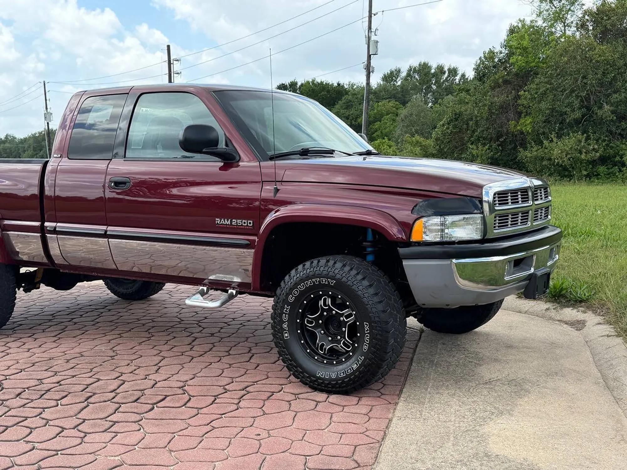 2000 Dodge Ram 2500 SLT Extended Cab
