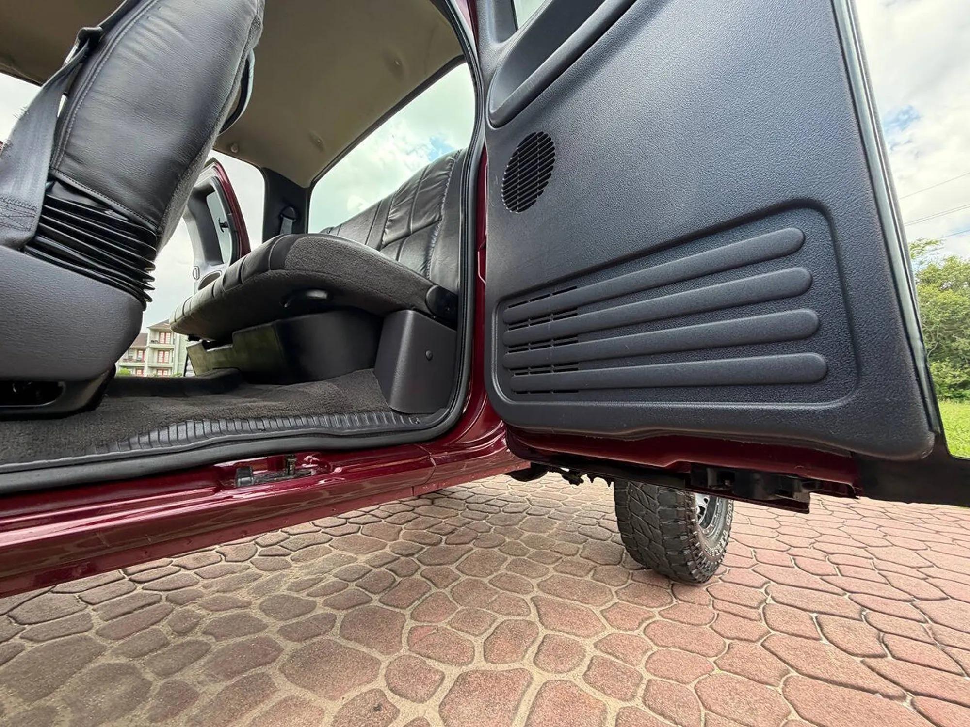 2000 Dodge Ram 2500 SLT Extended Cab