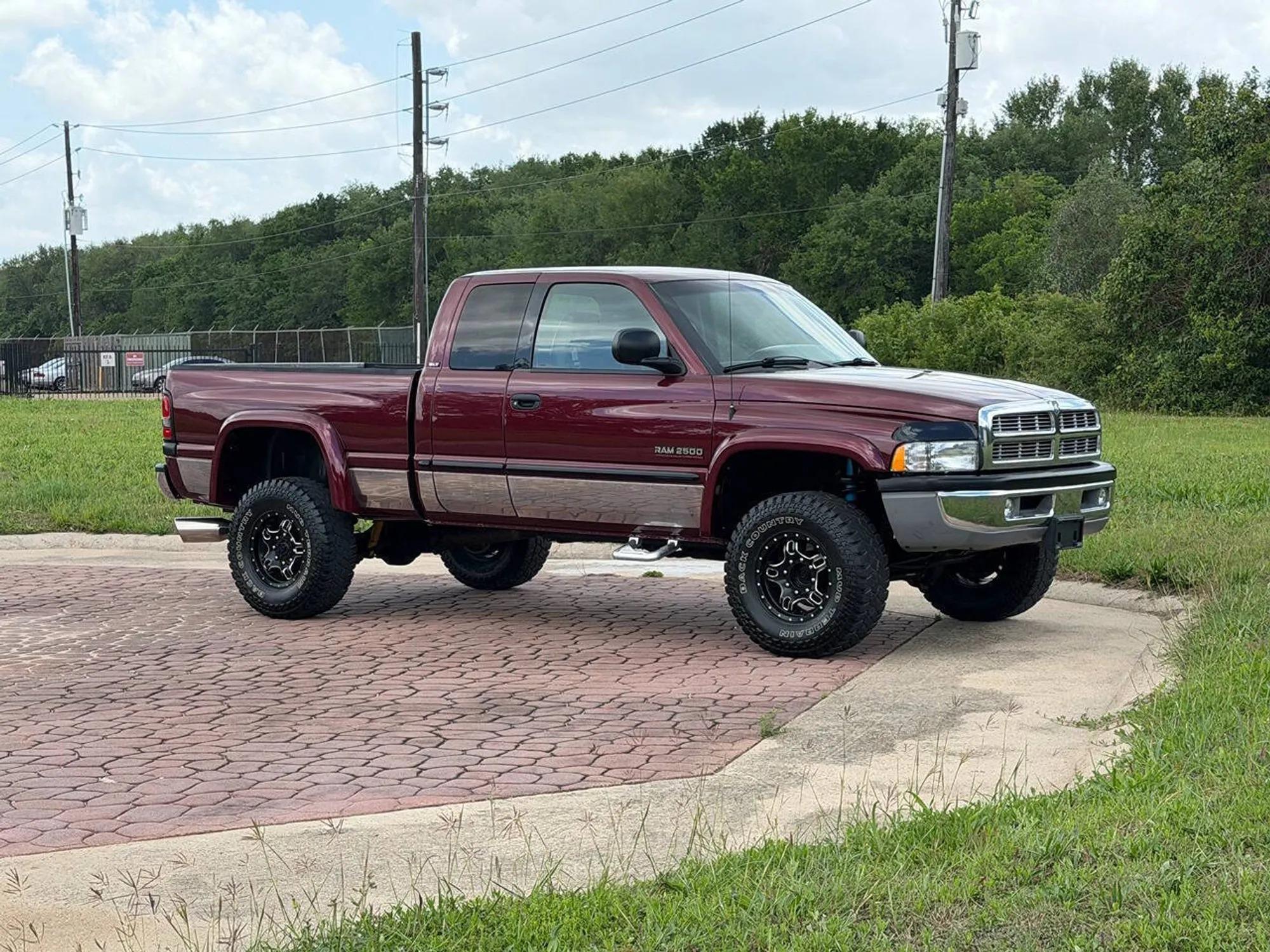 2000 Dodge Ram 2500 SLT Extended Cab